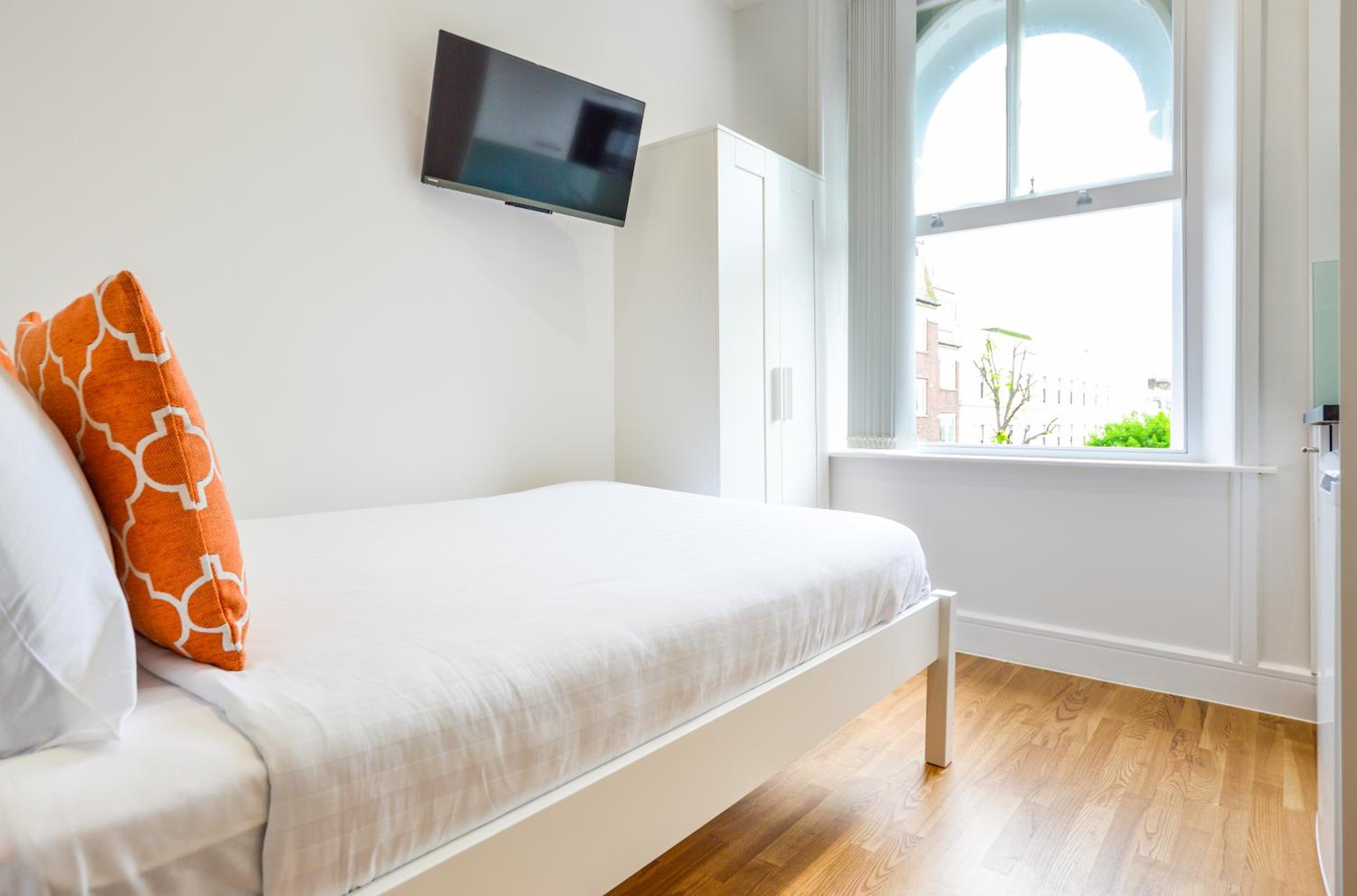 Westbourne Crescent Serviced Apartments