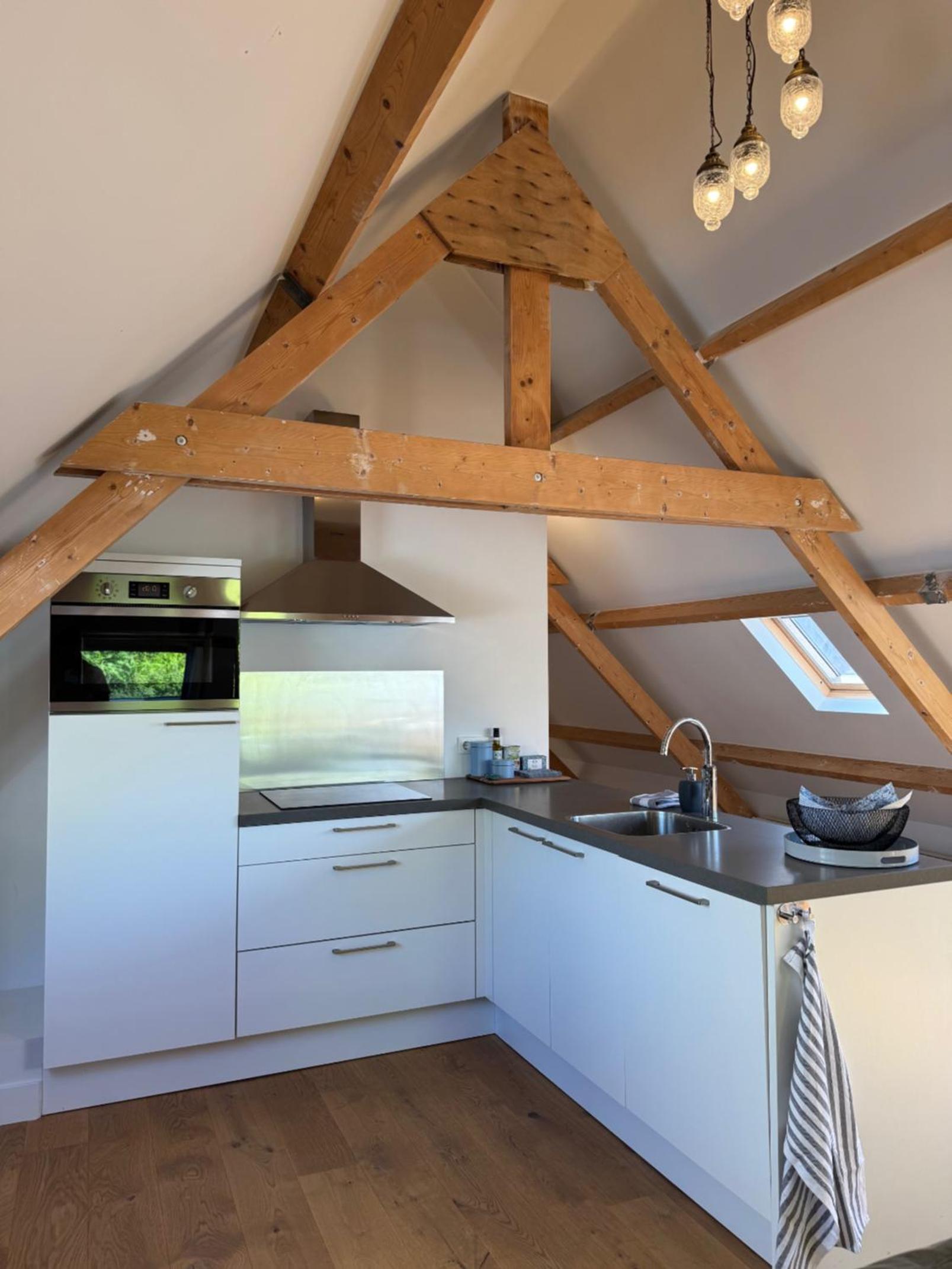 Barbera Guesthouse Hotel Apartments - Experience local life in the Old Centre