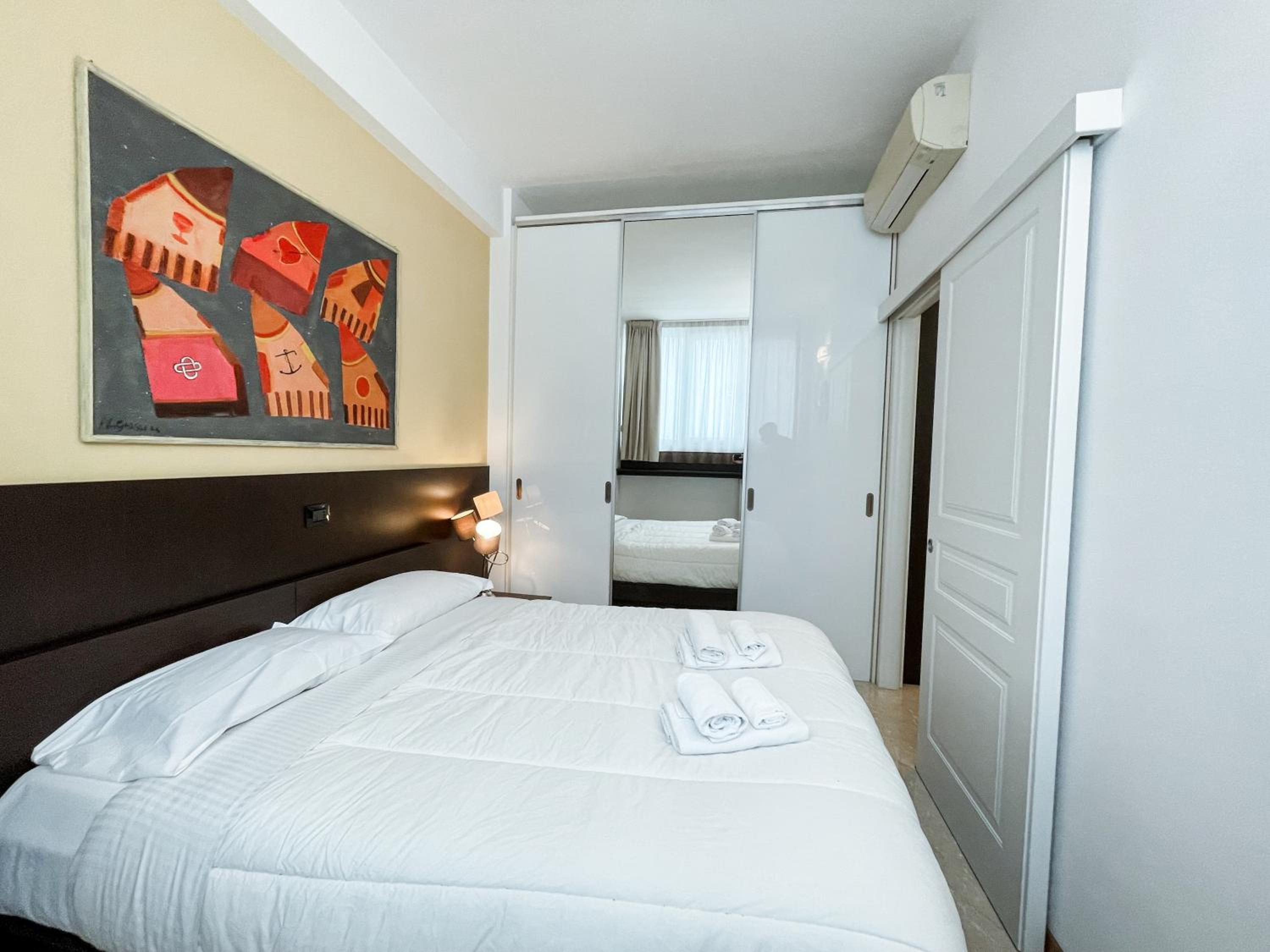 Col Di Lana Suite - Central District, Milan