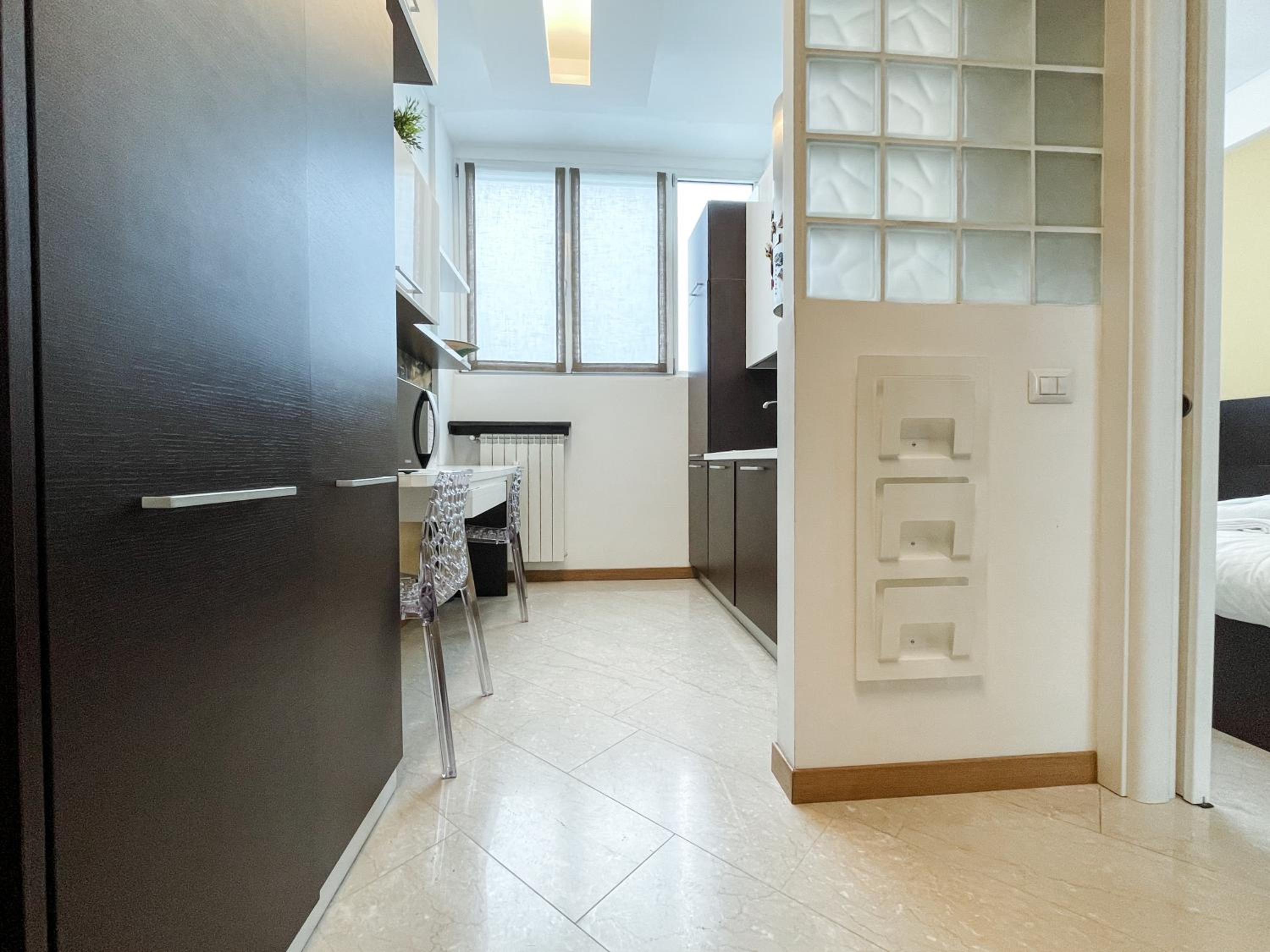 Col Di Lana Suite - Central District, Milan