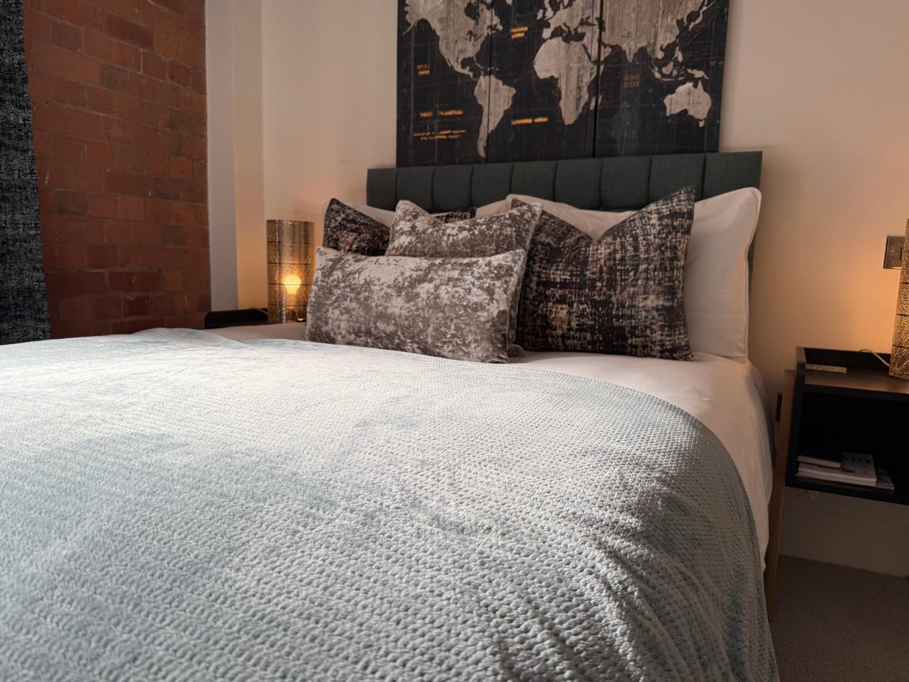 Staycation York at 1 Cocoa Suites with free parking