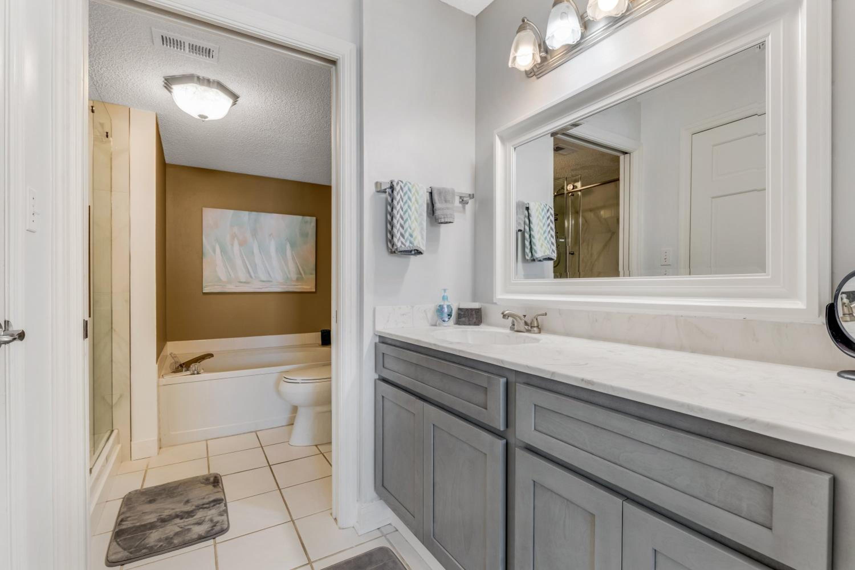 Direct oceanfront corner condo with spacious balcony and heated beachfront pool