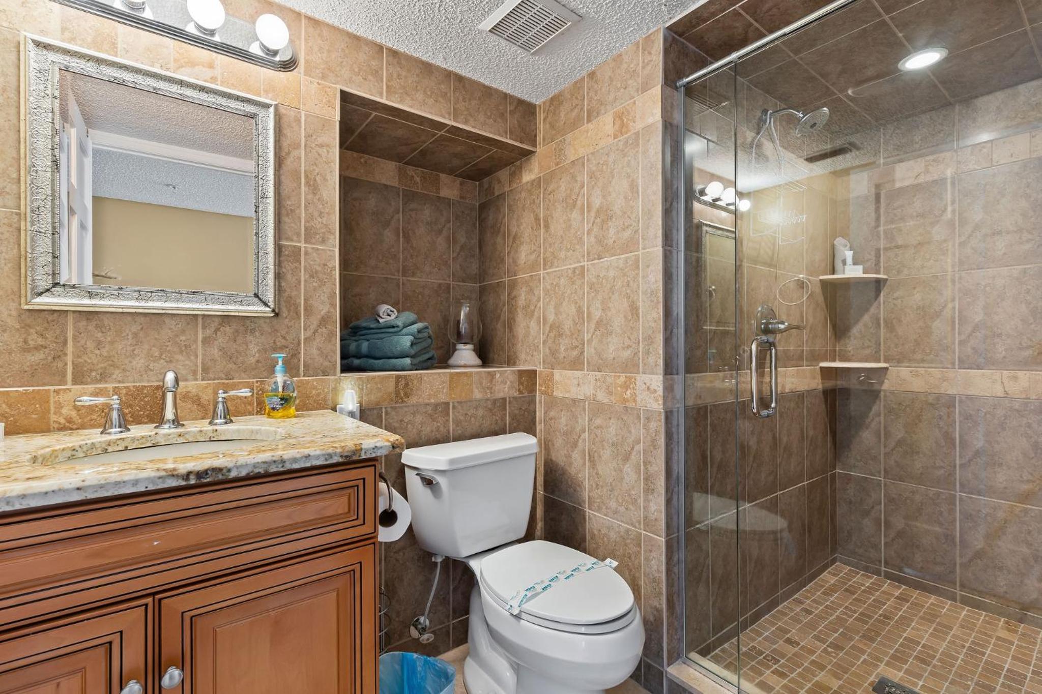 Direct oceanfront corner condo with spacious balcony and heated beachfront pool