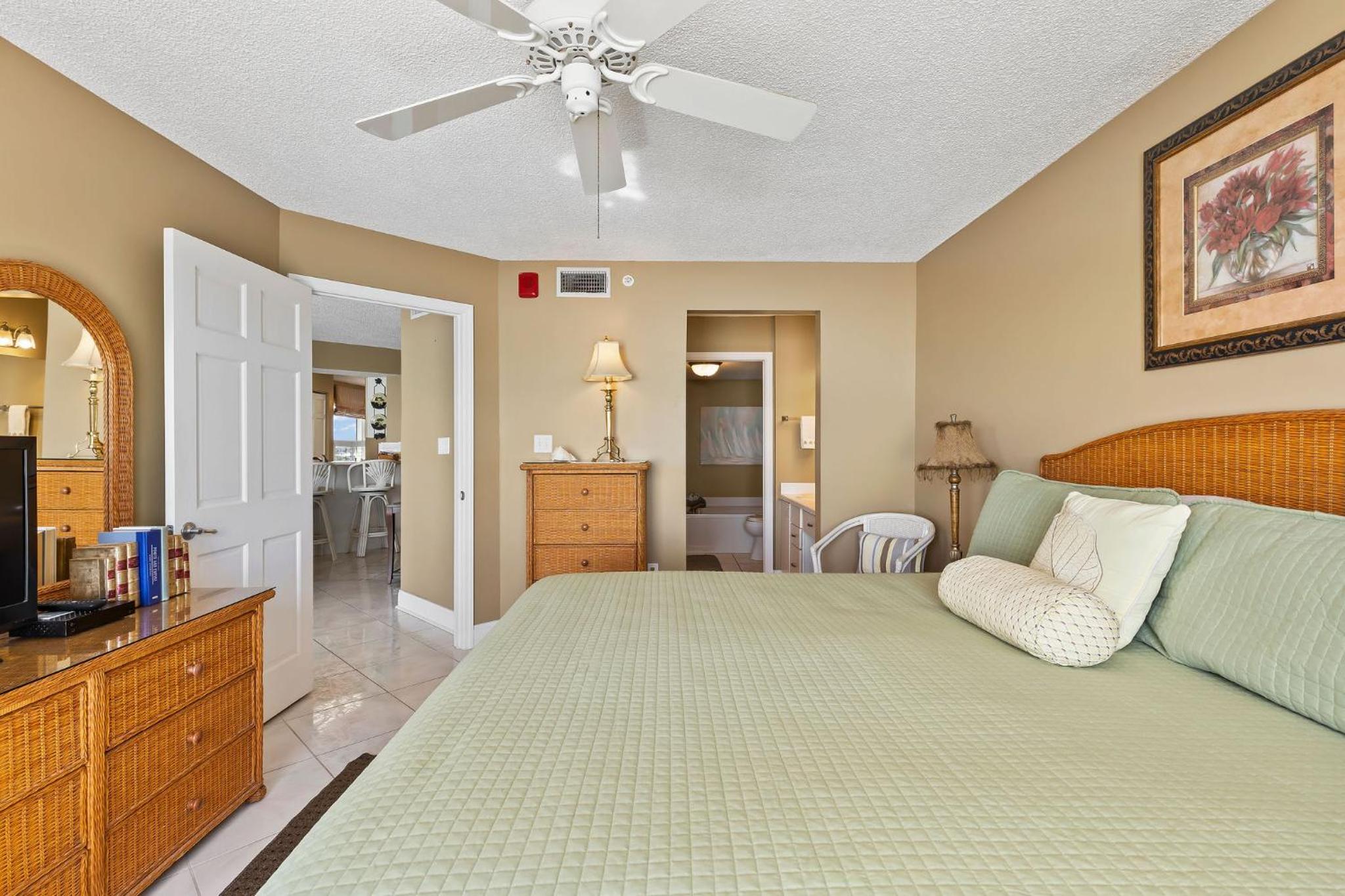 Direct oceanfront corner condo with spacious balcony and heated beachfront pool
