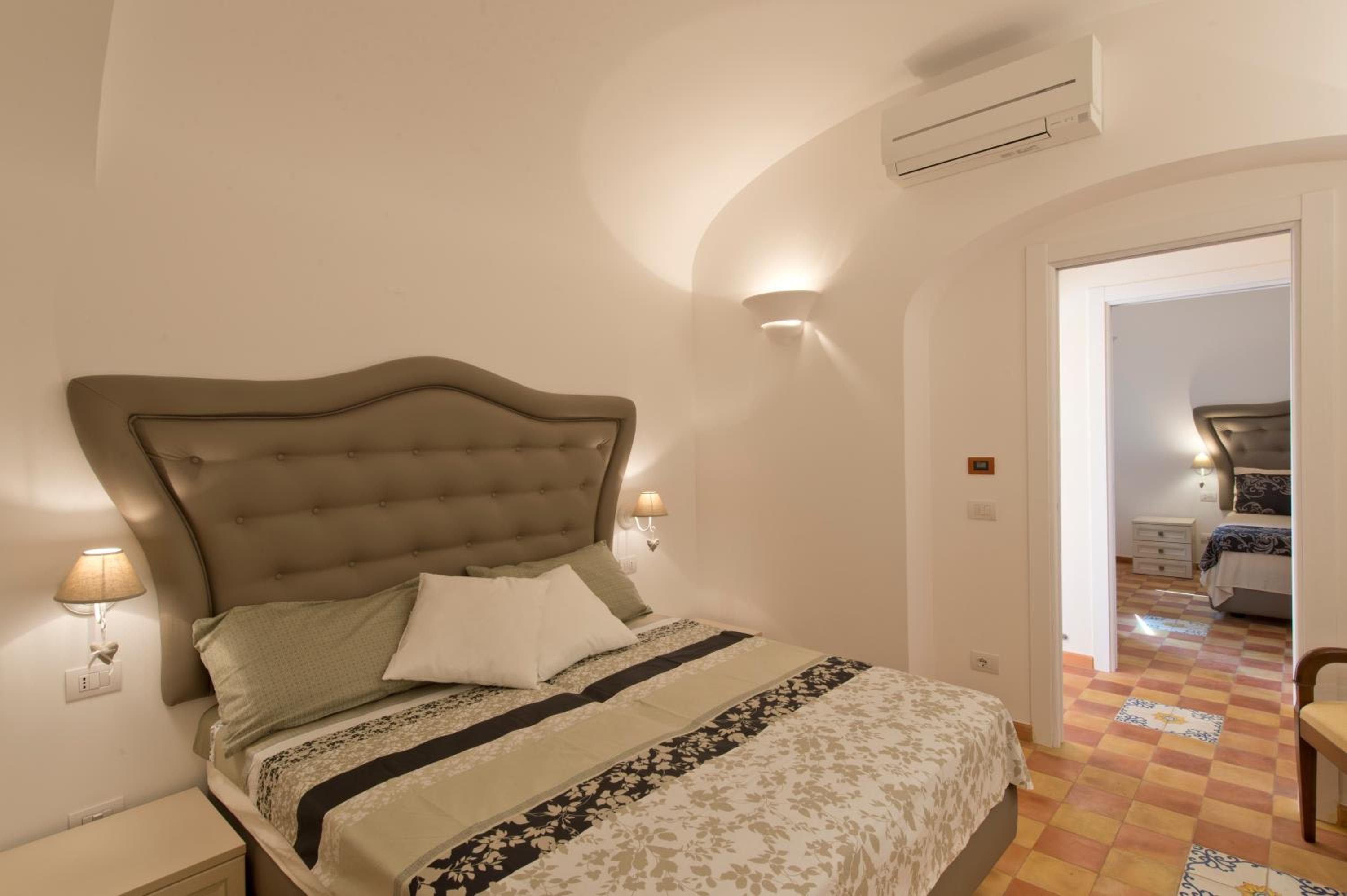 Golden Vaults Praiano