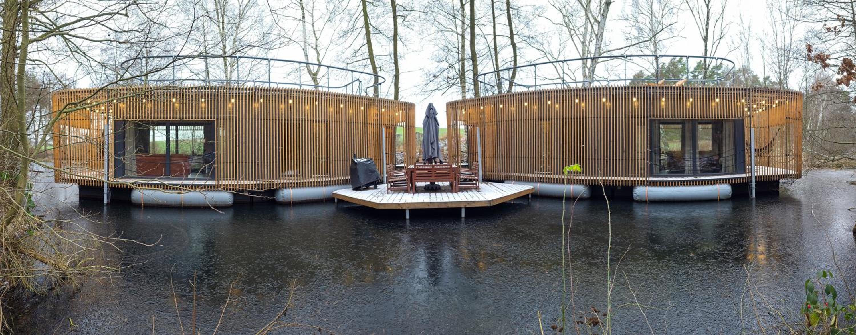 Water Hideout - Floating Luxury in Pure Wilderness