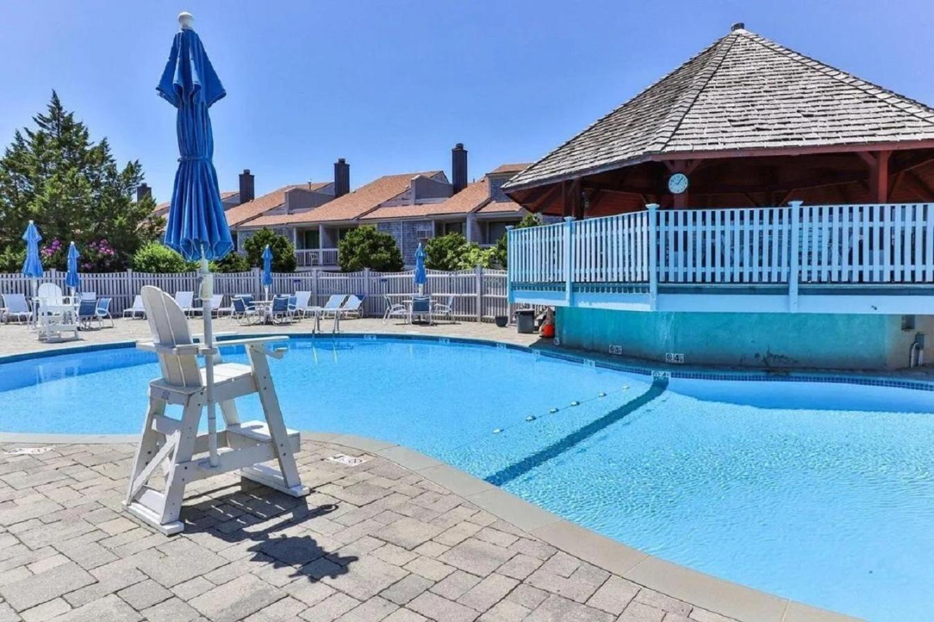 Spacious Oceanfront 3BR Condo with Private Beach in Ideal Hyannis Location