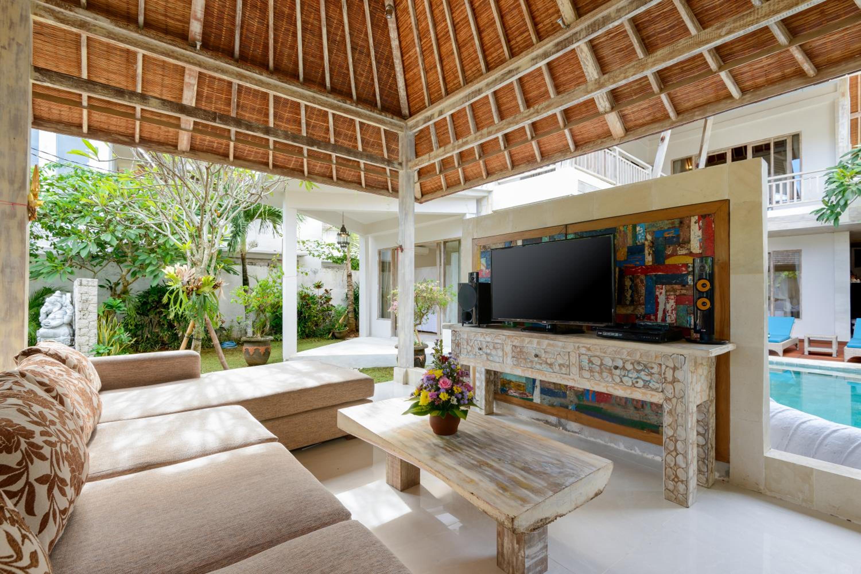 Adinda Balangan Beach Villa