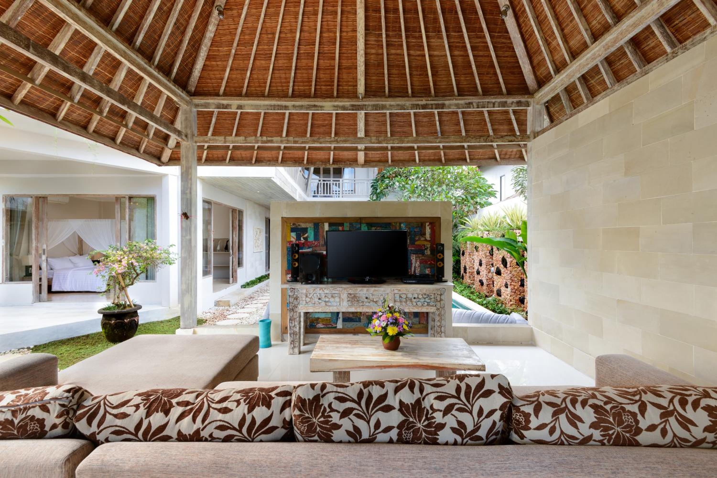 Adinda Balangan Beach Villa