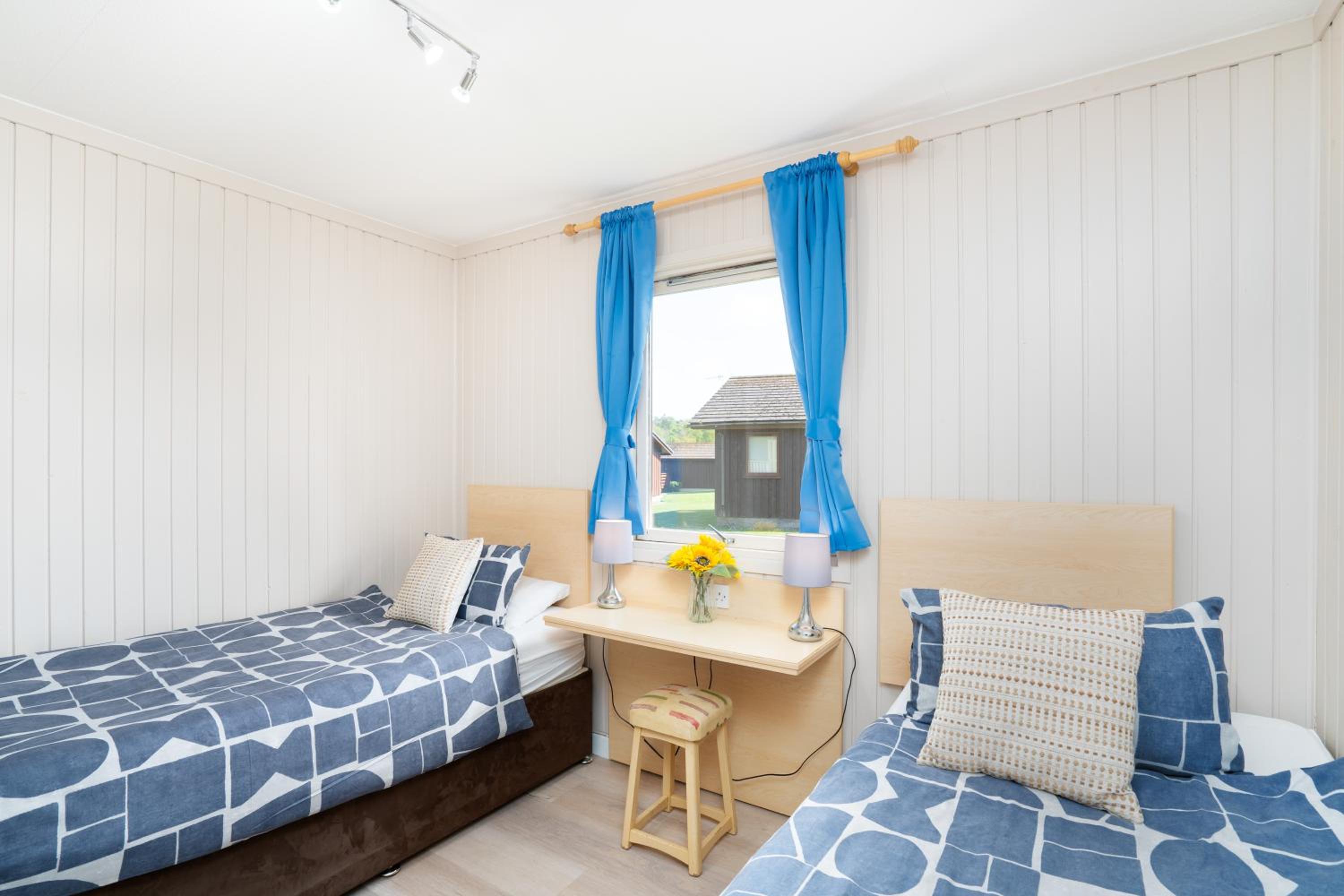 3Bed Lodge - Hot Tub - by Holiday Homes