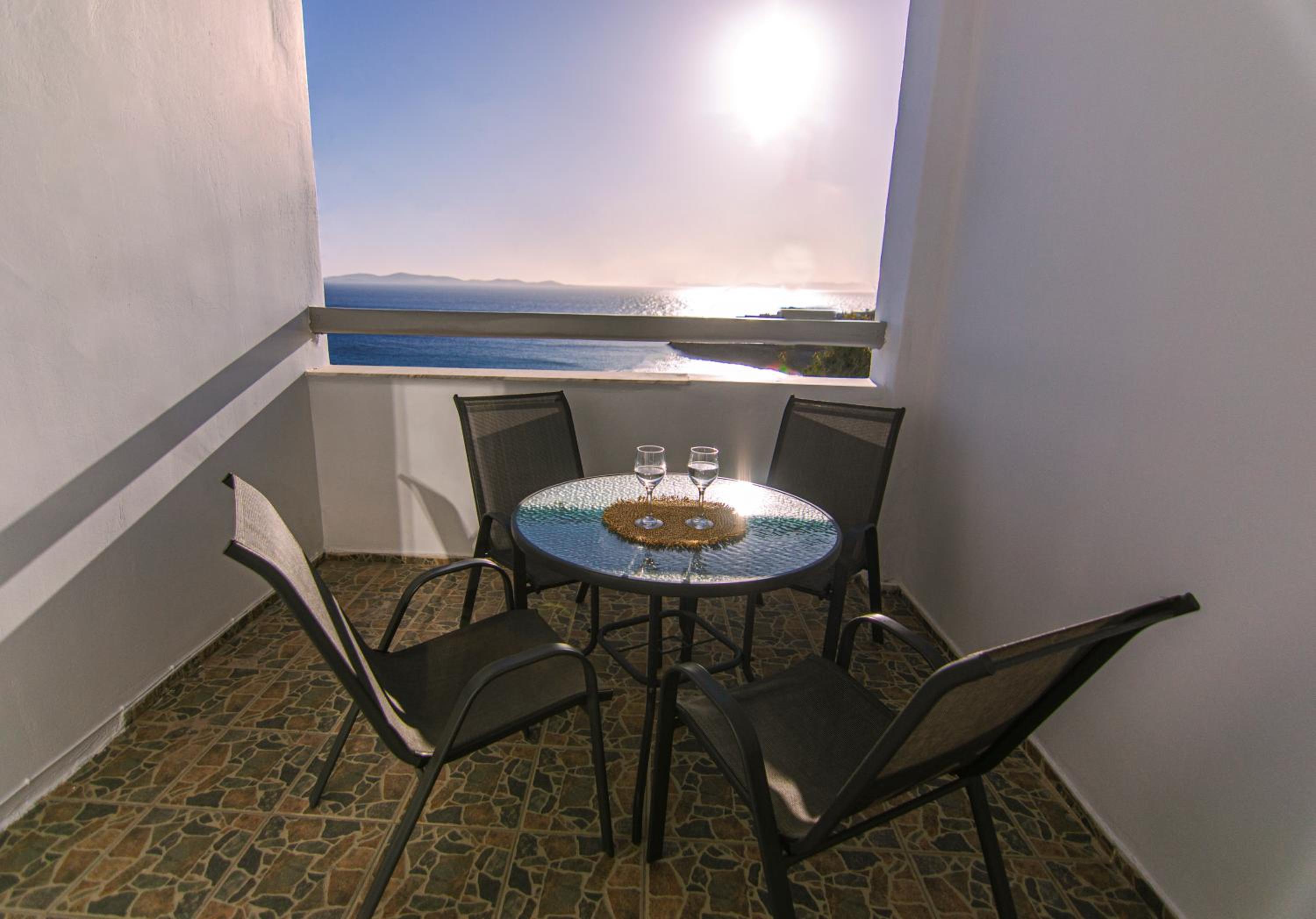 Zisis Pension