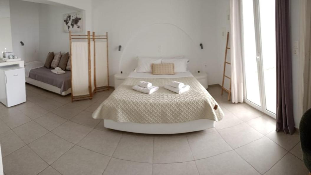 Zisis Pension
