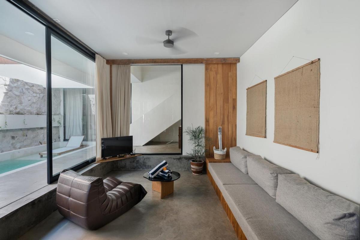 Villa Kanan Seminyak - Stylish 2BR Villa Private Pool