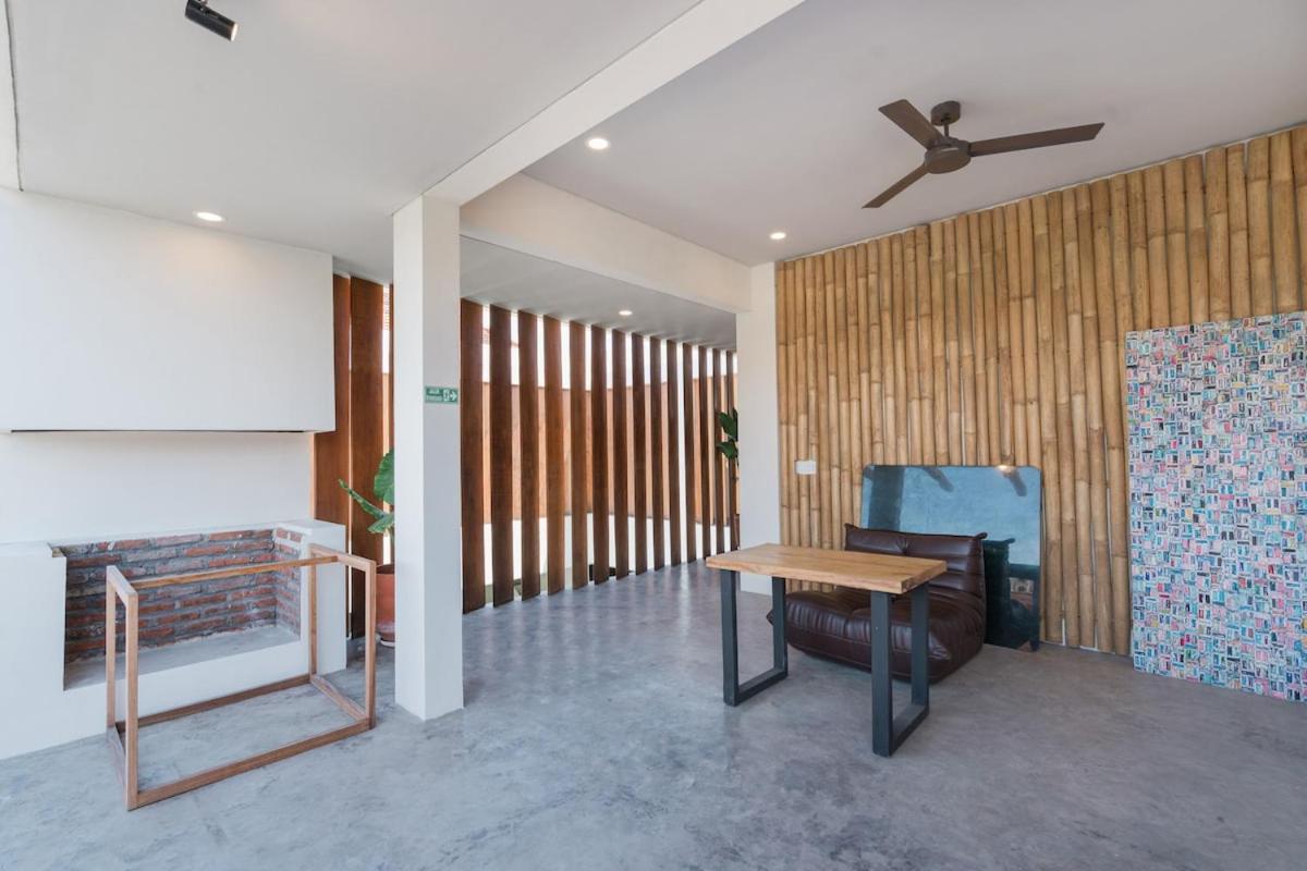 Villa Kanan Seminyak - Stylish 2BR Villa Private Pool