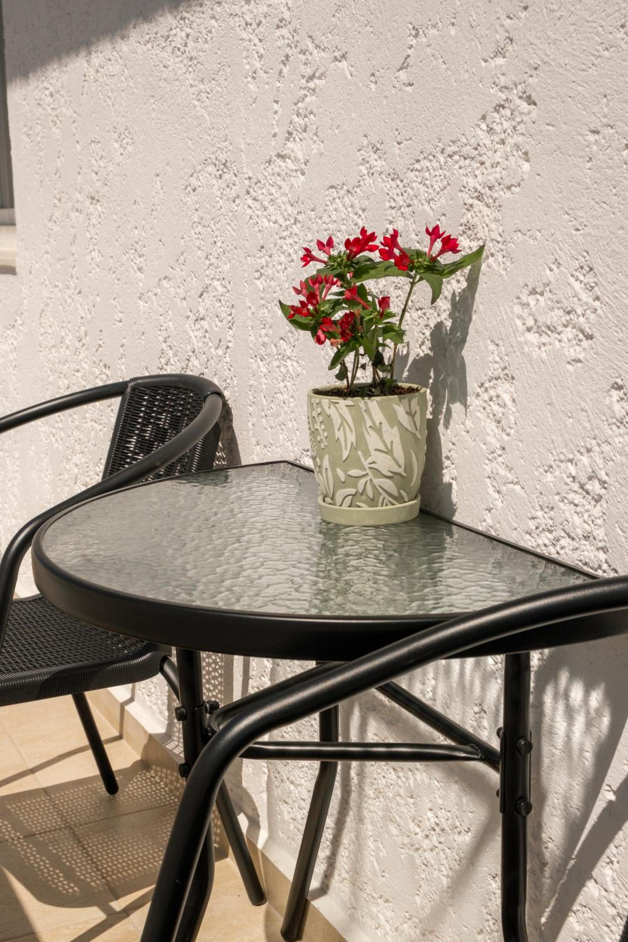 City Rose Luxury Apartment
