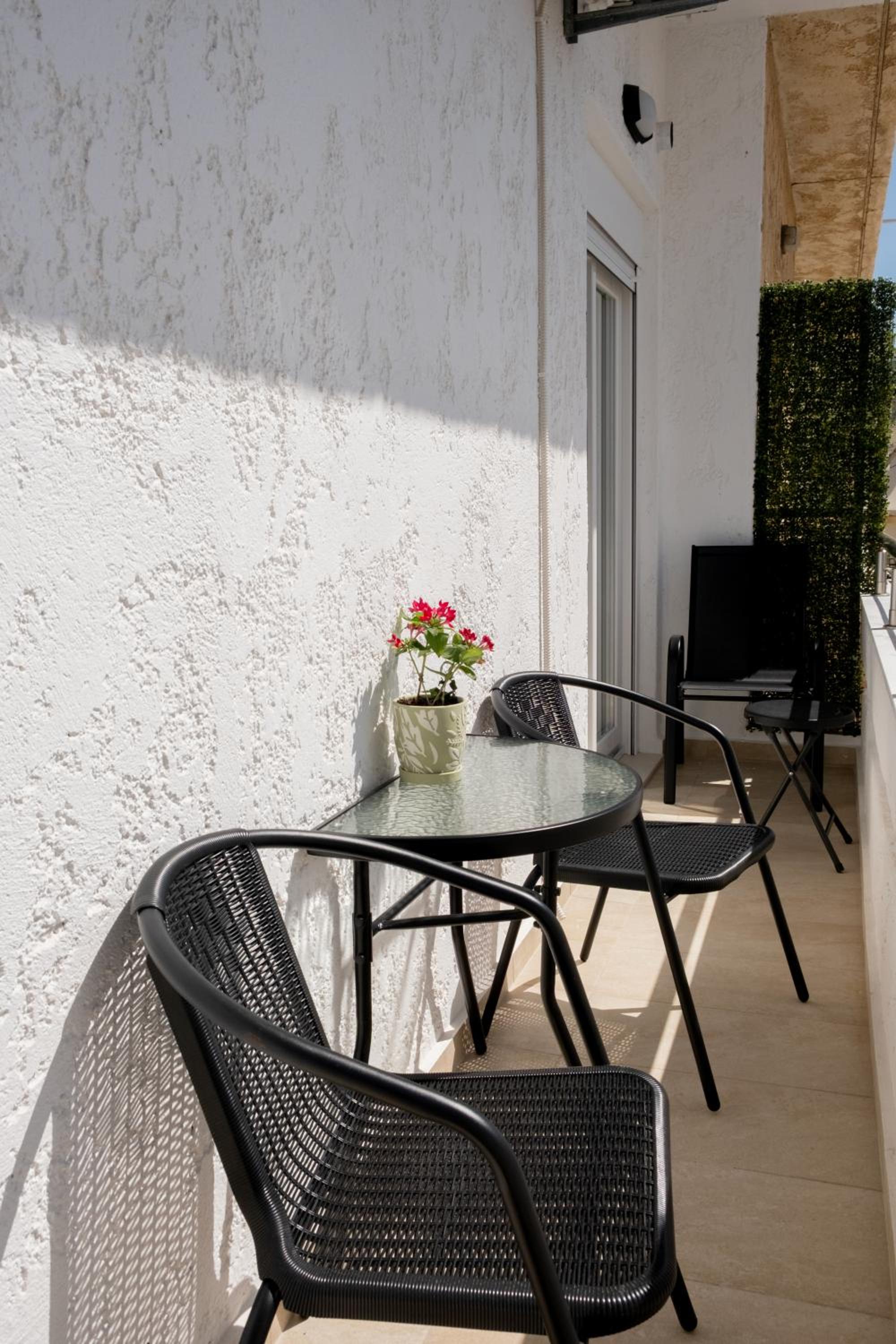 City Rose Luxury Apartment