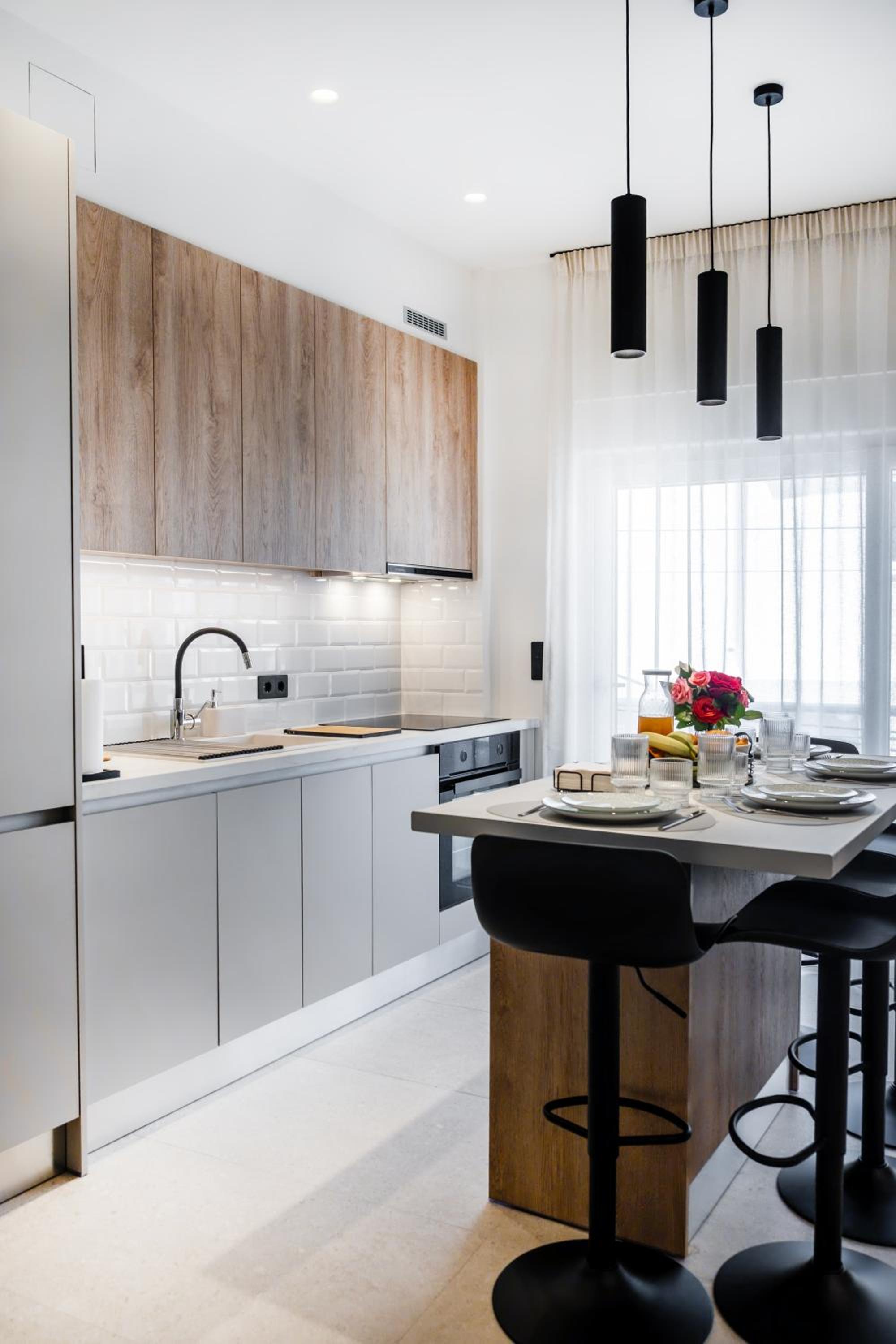 City Rose Luxury Apartment