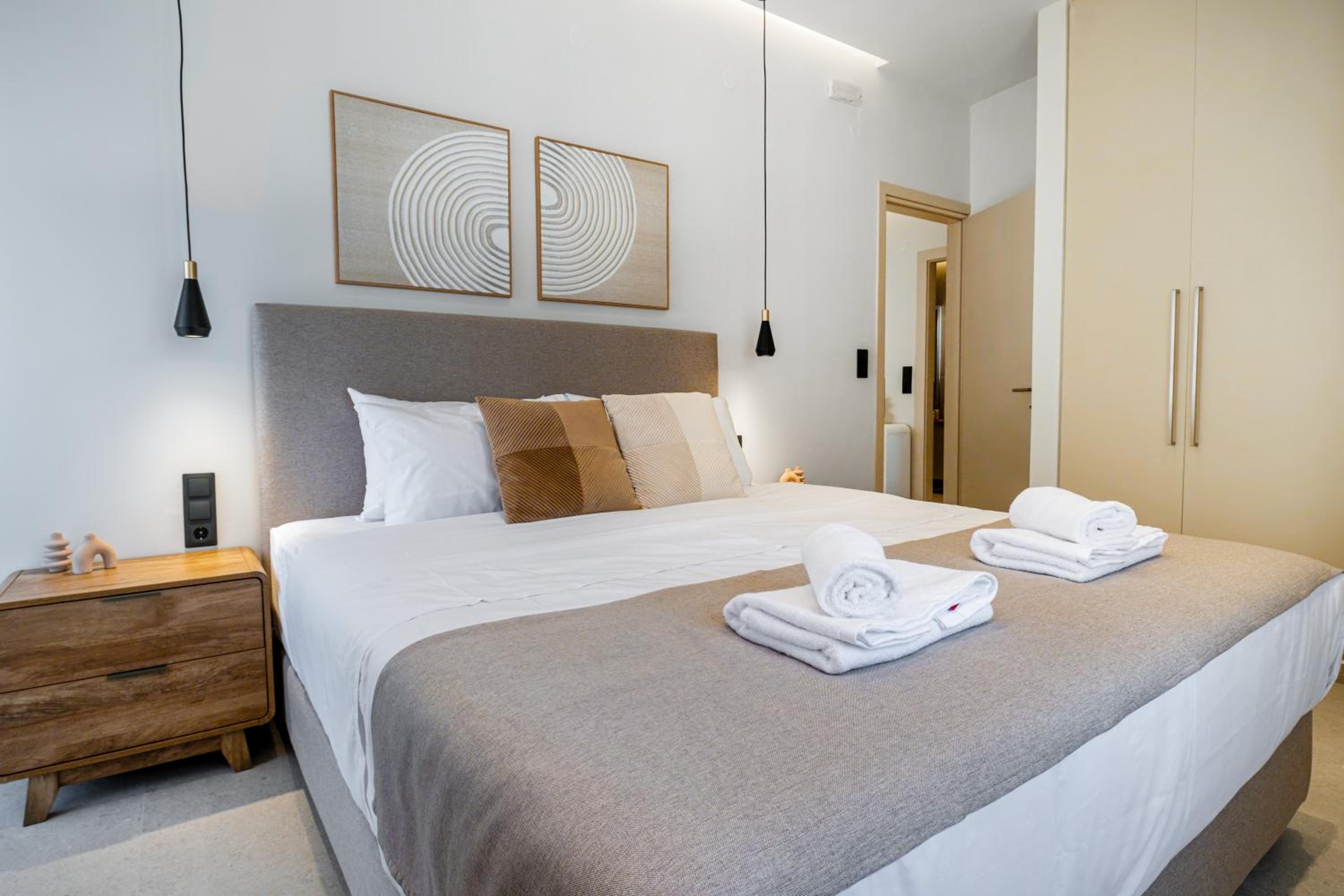City Rose Luxury Apartment
