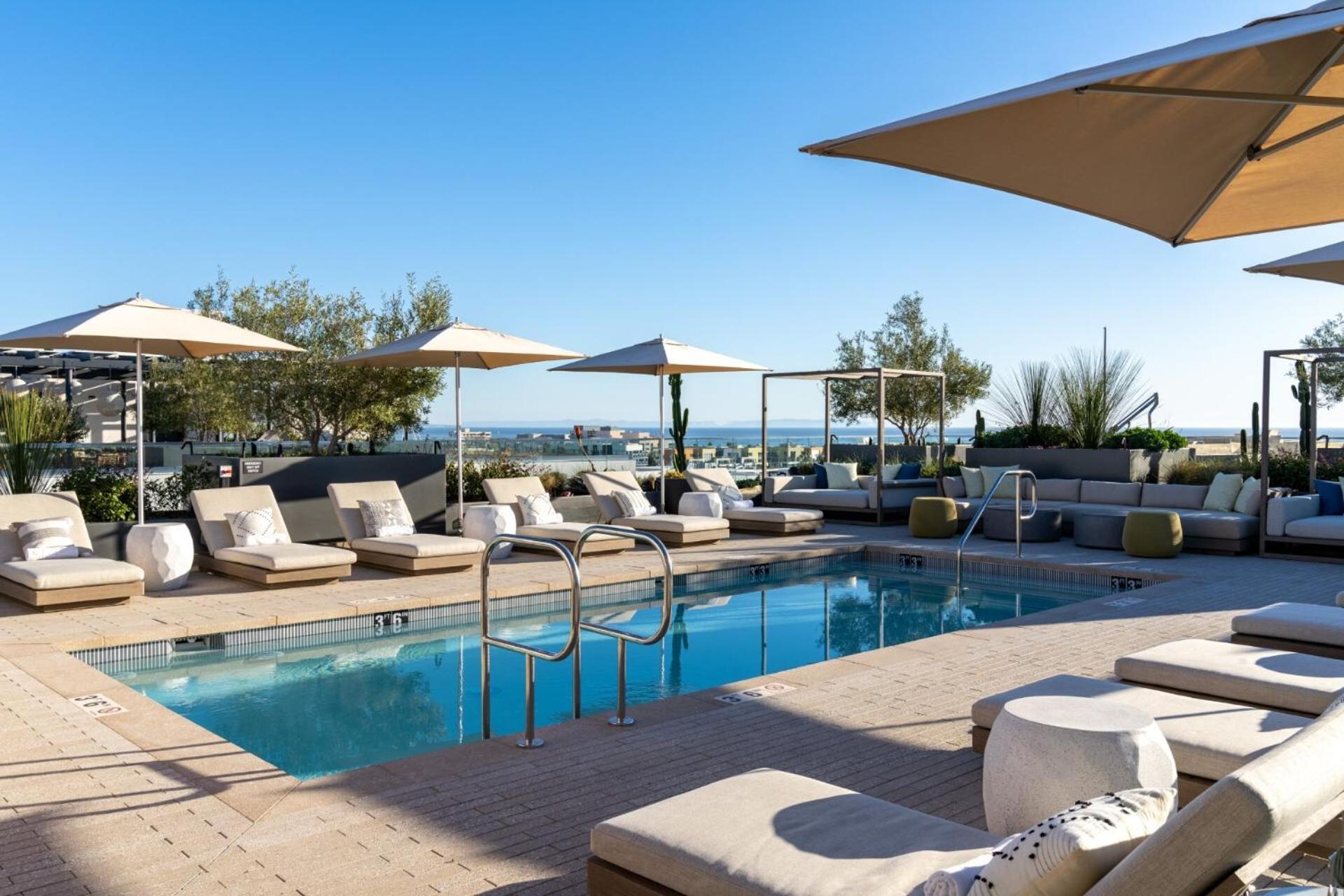 Promo Casa Miel Heart of Westwood Luxury Condo