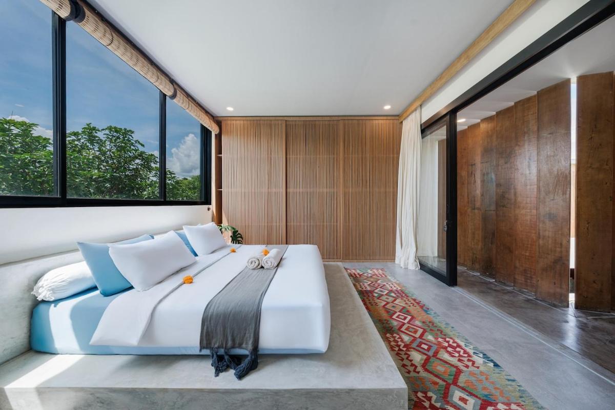 Villa Kiri - Modern 2BR Hideaway Rooftop & Private Pool