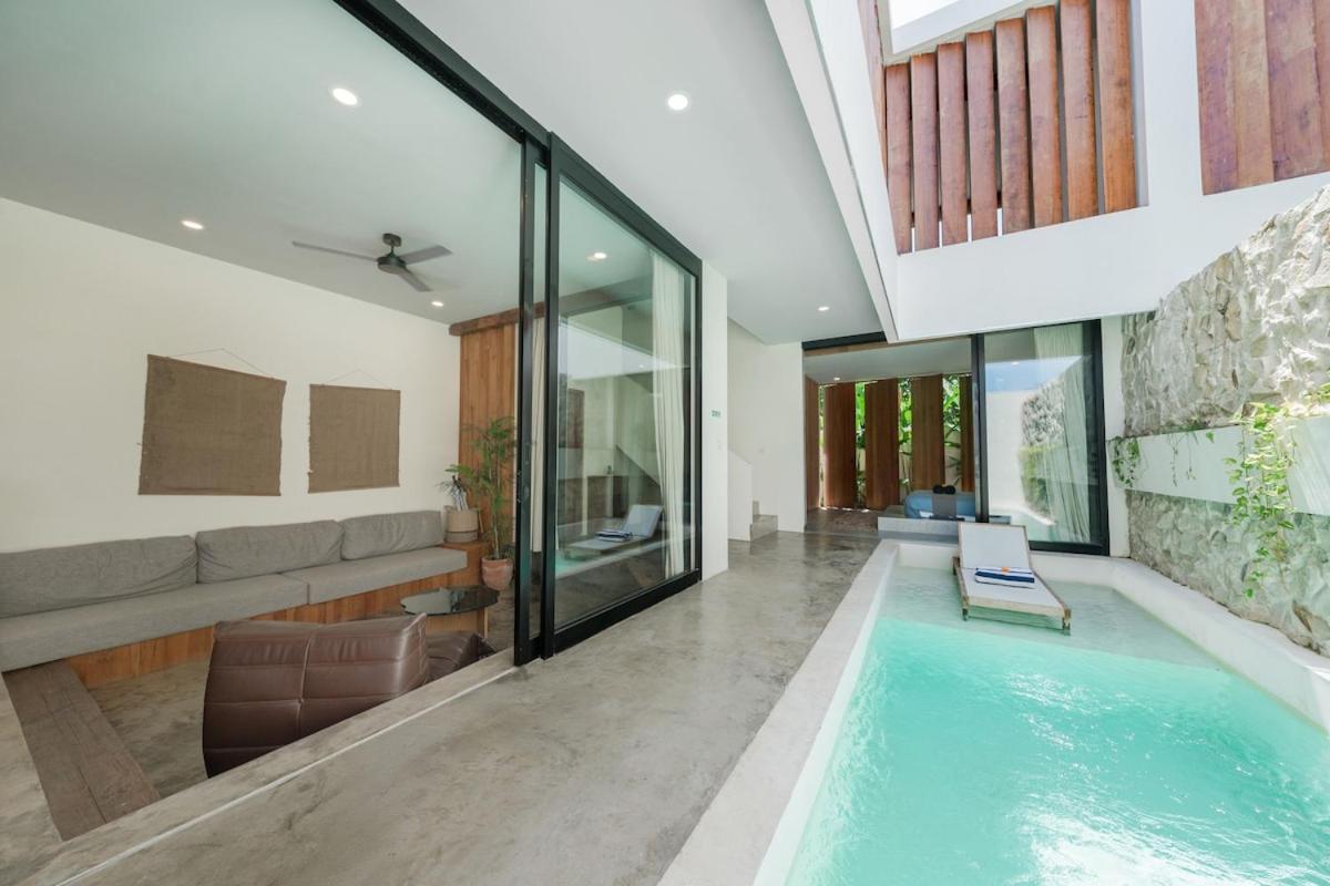 Villa Kiri - Modern 2BR Hideaway Rooftop & Private Pool