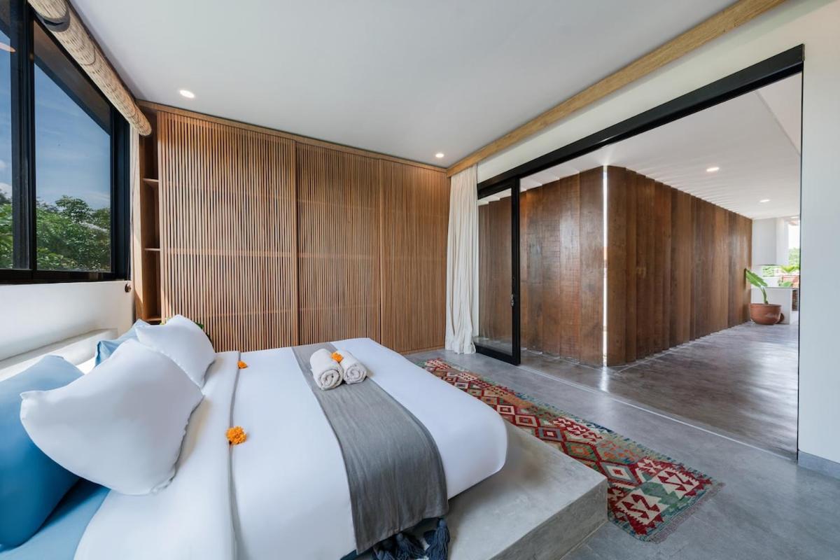 Villa Kiri - Modern 2BR Hideaway Rooftop & Private Pool