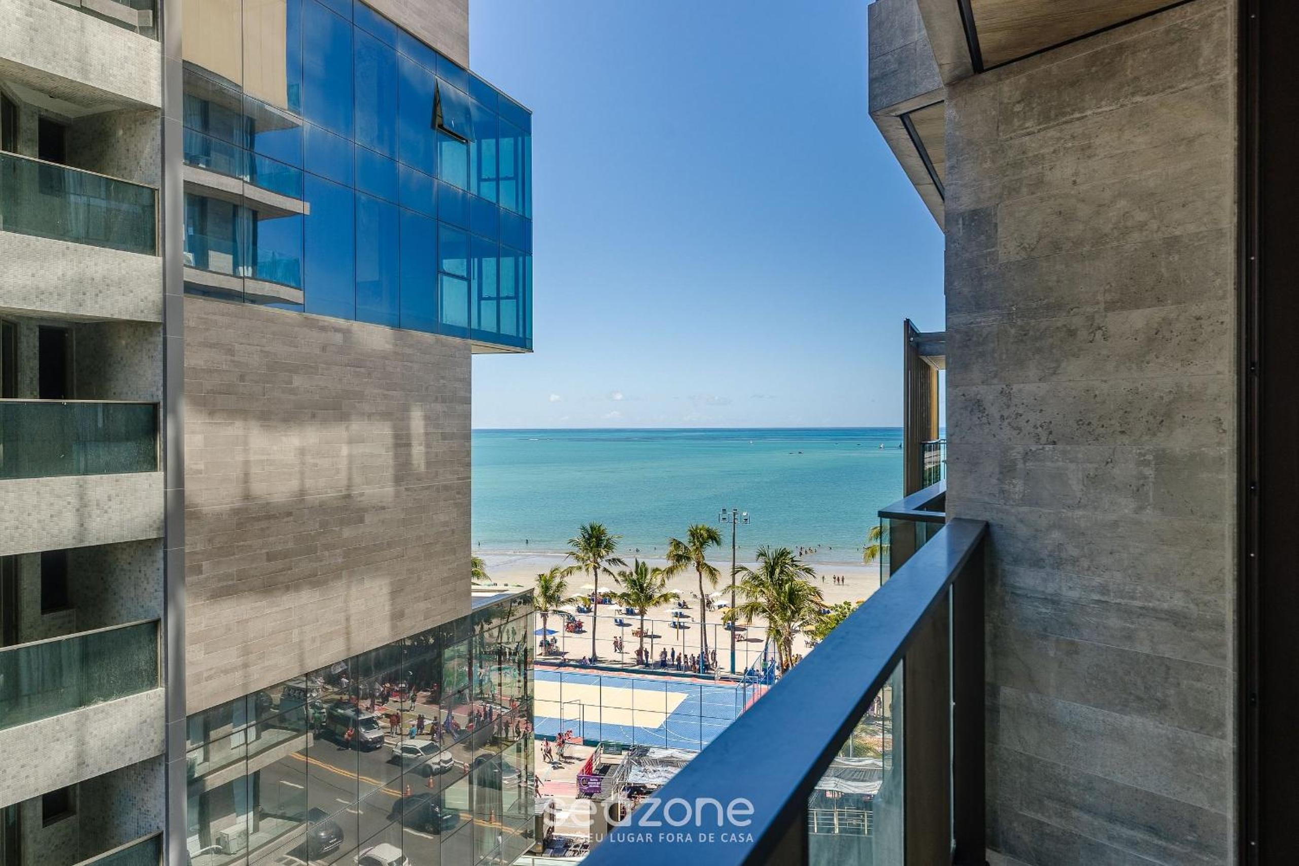 NWTs - Studios in Building with Sea View