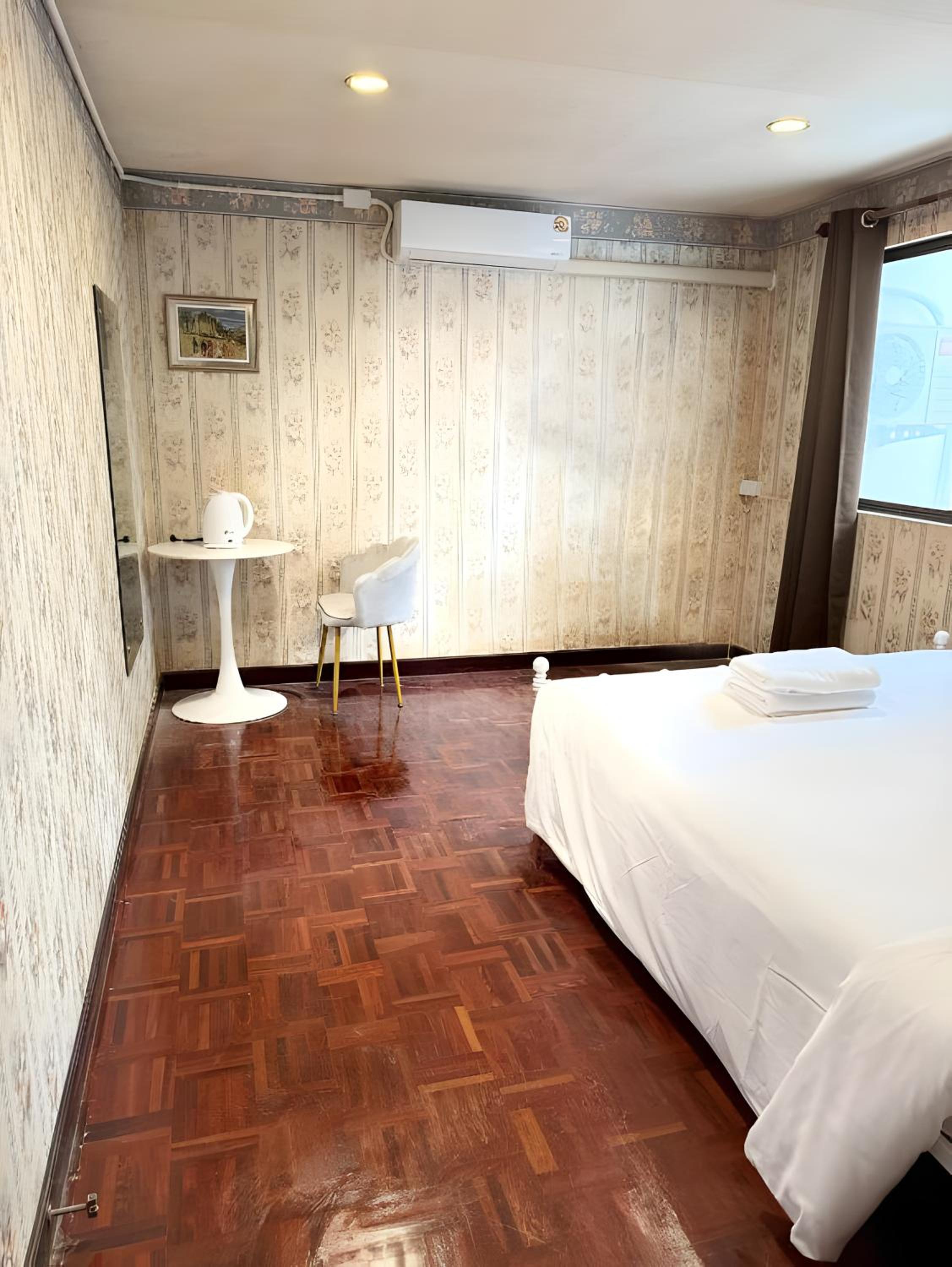 xx Stay On Sukhumvit Soi 11 BTS Nana