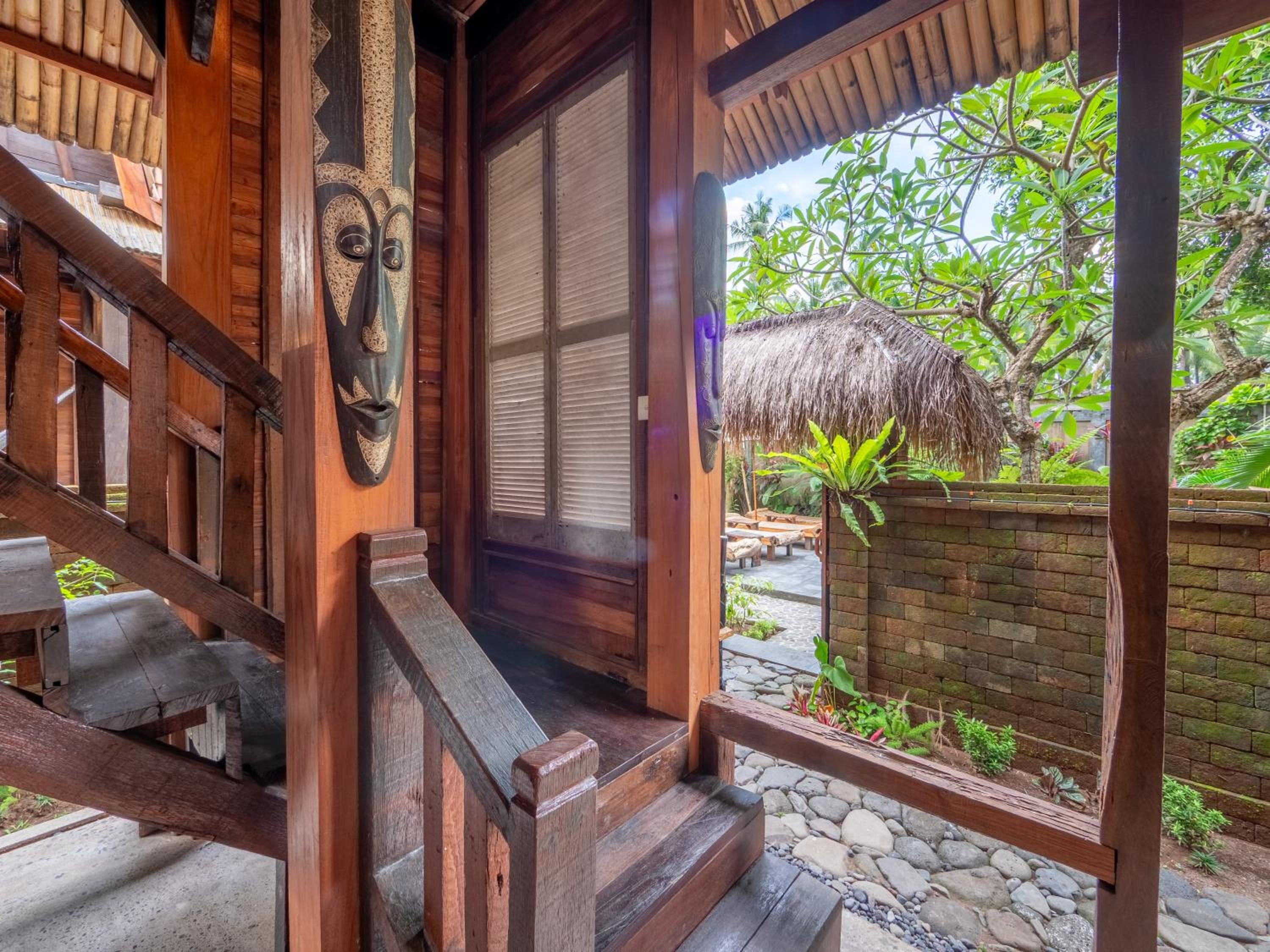 Aruna Jayanti Villa