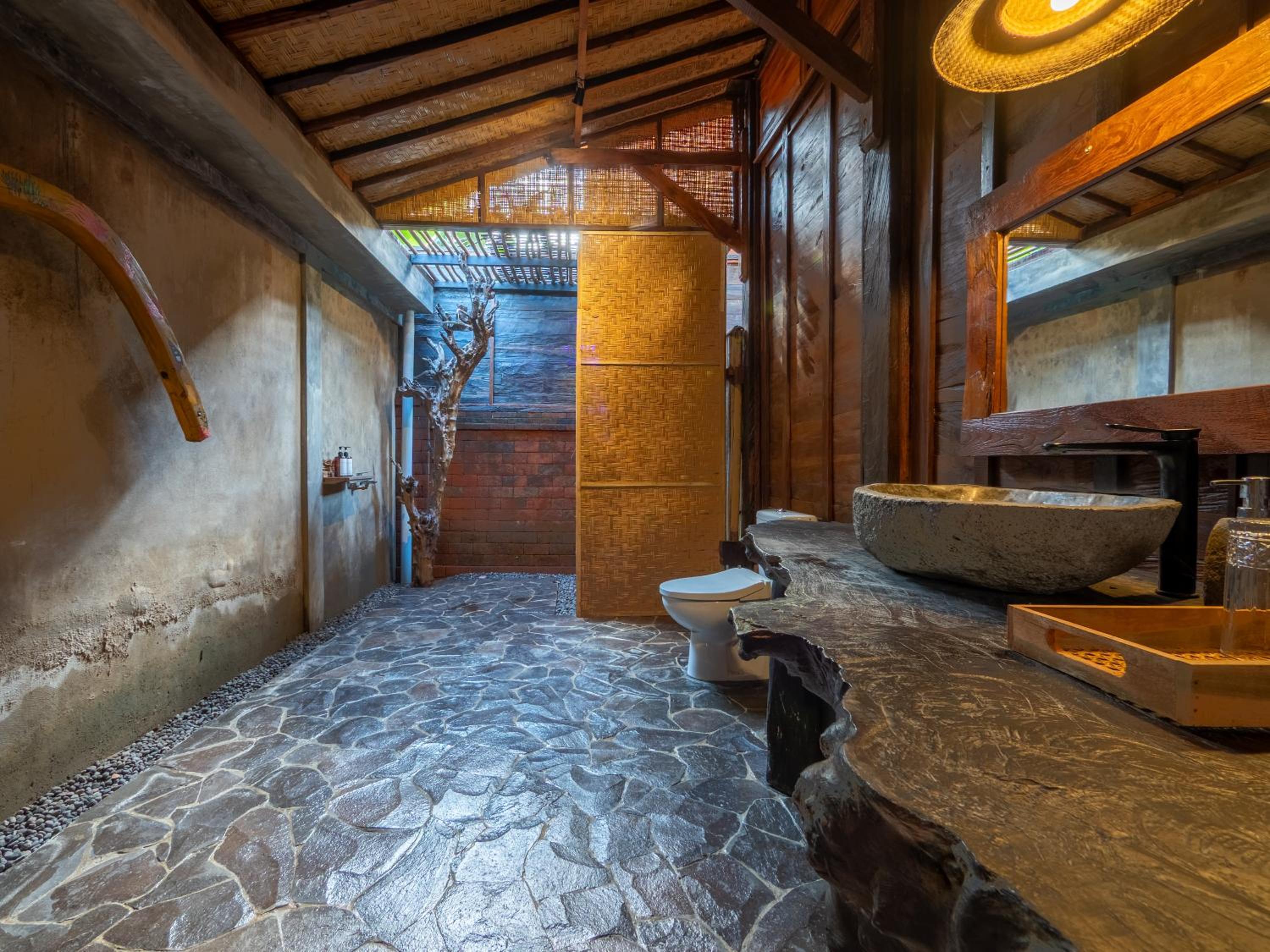 Aruna Jayanti Villa