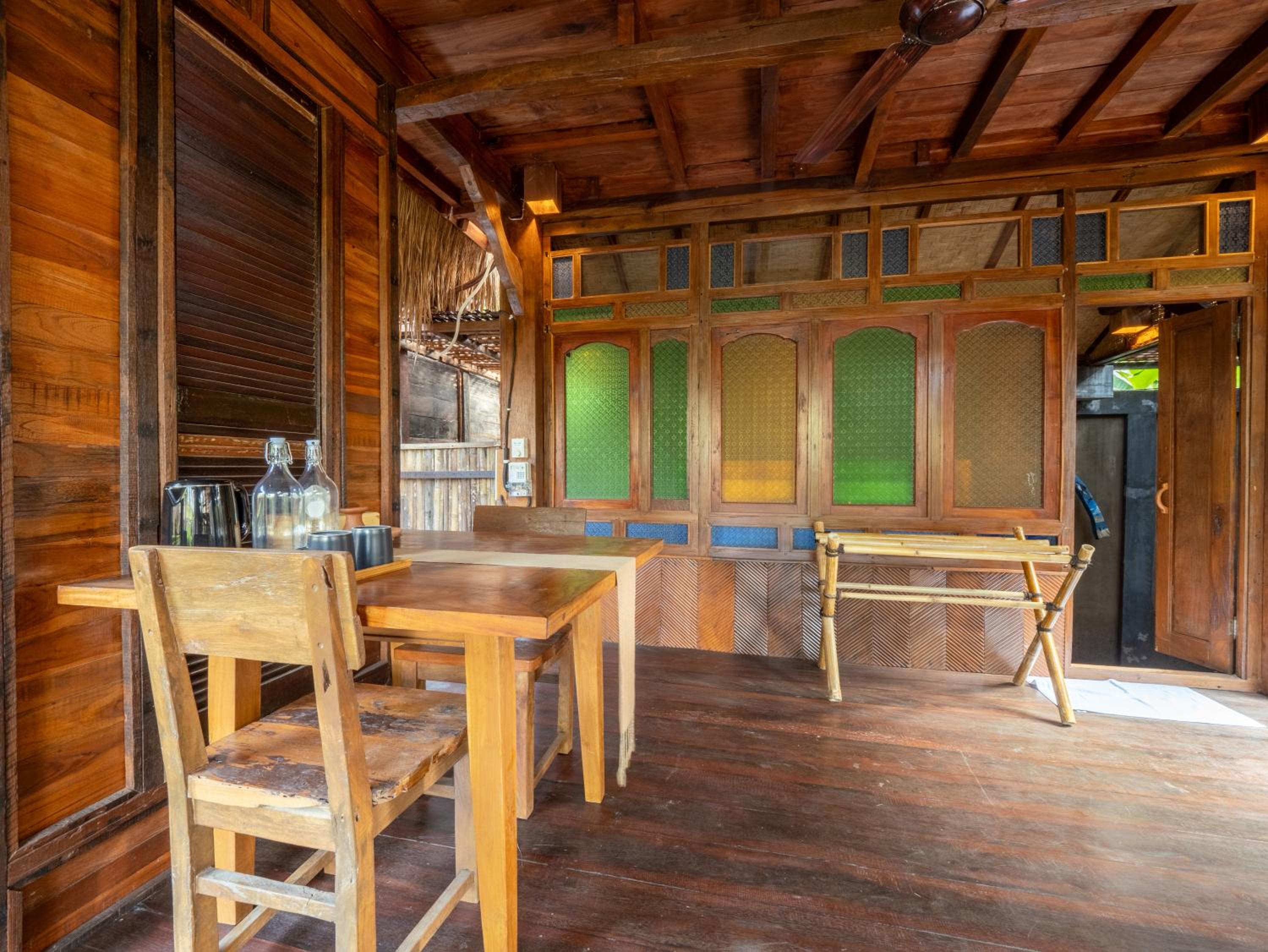 Aruna Jayanti Villa