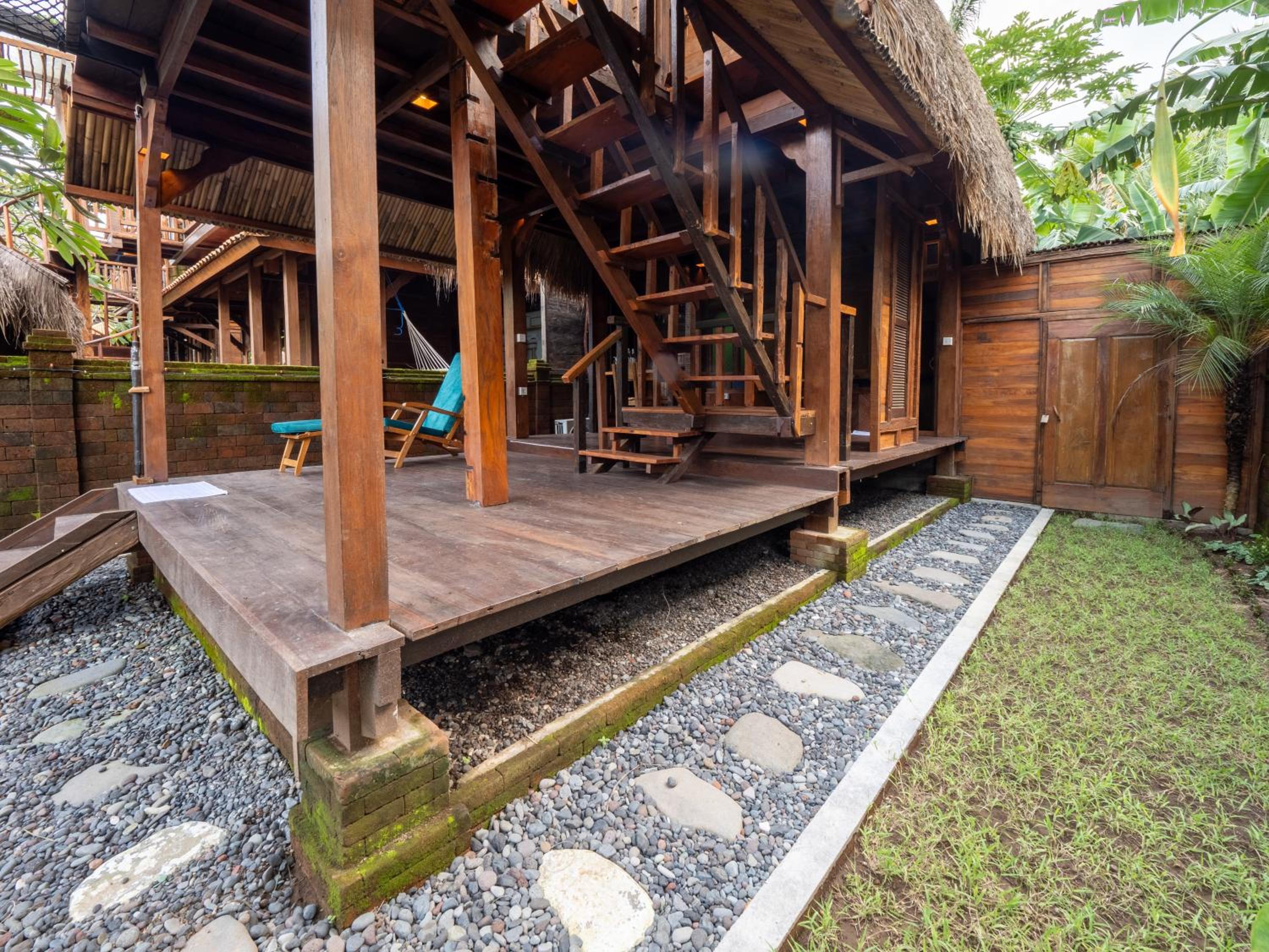 Aruna Jayanti Villa