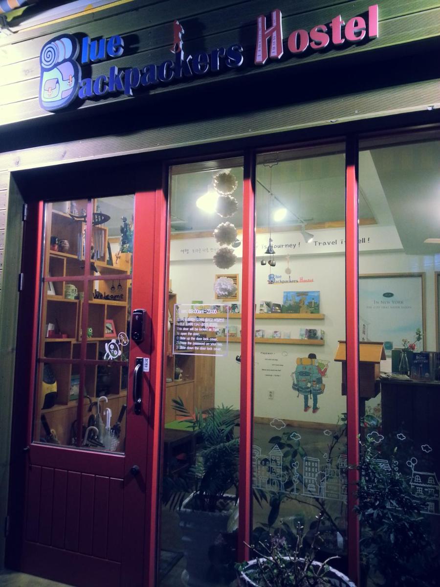 Blue Backpackers Hostel