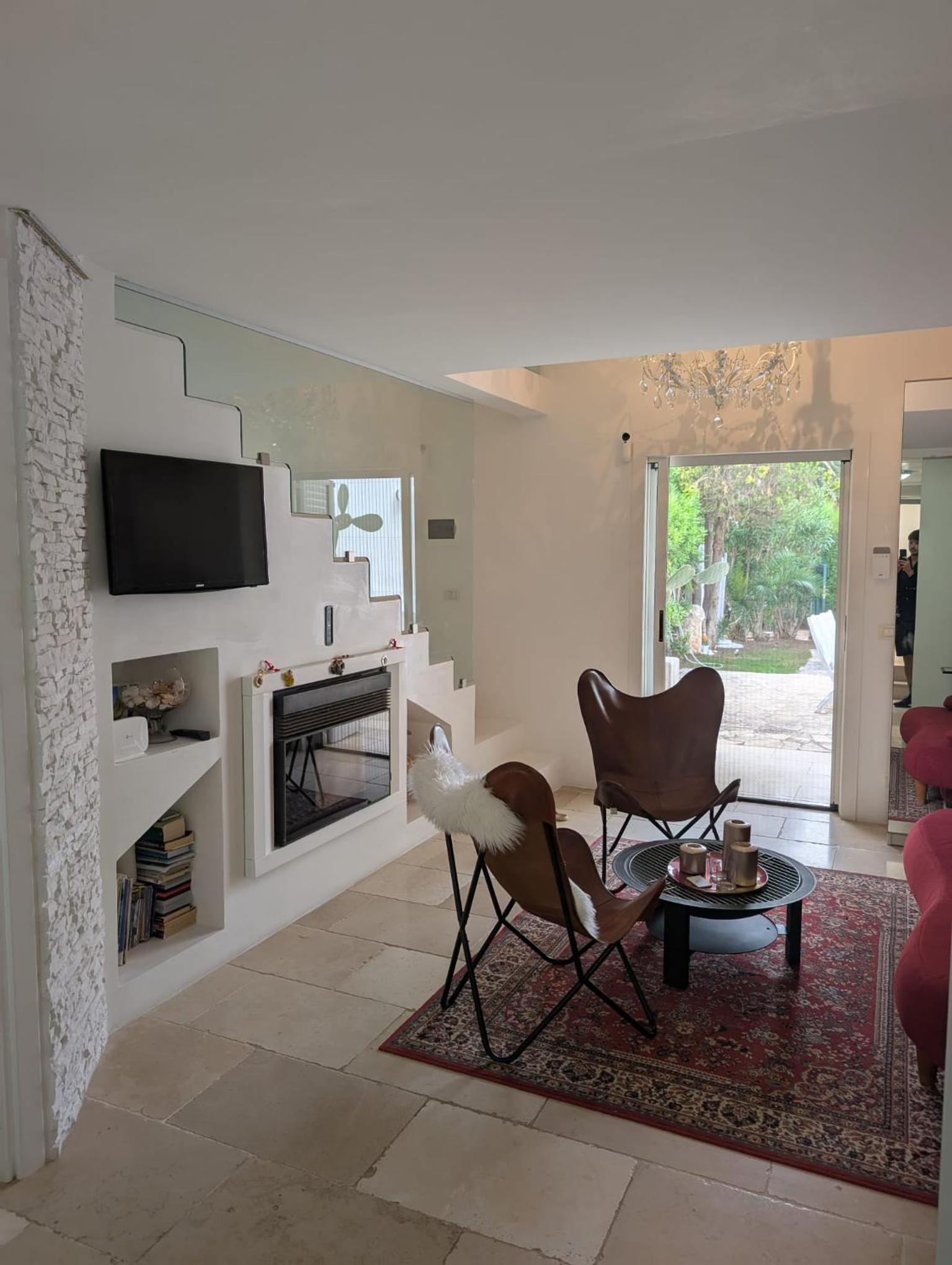 Cosmic Villa in Rosa Marina - Stellar Elegance Overlooking the Sea