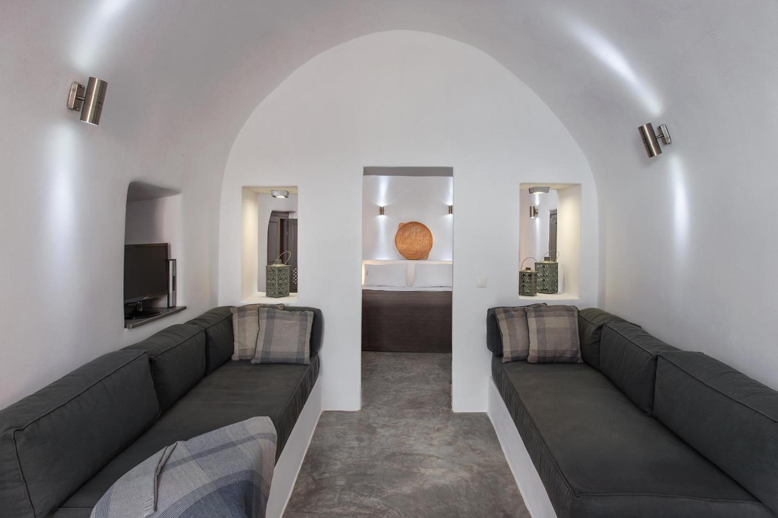 Oia Vacations - Theodora Suites - Property Image 13
