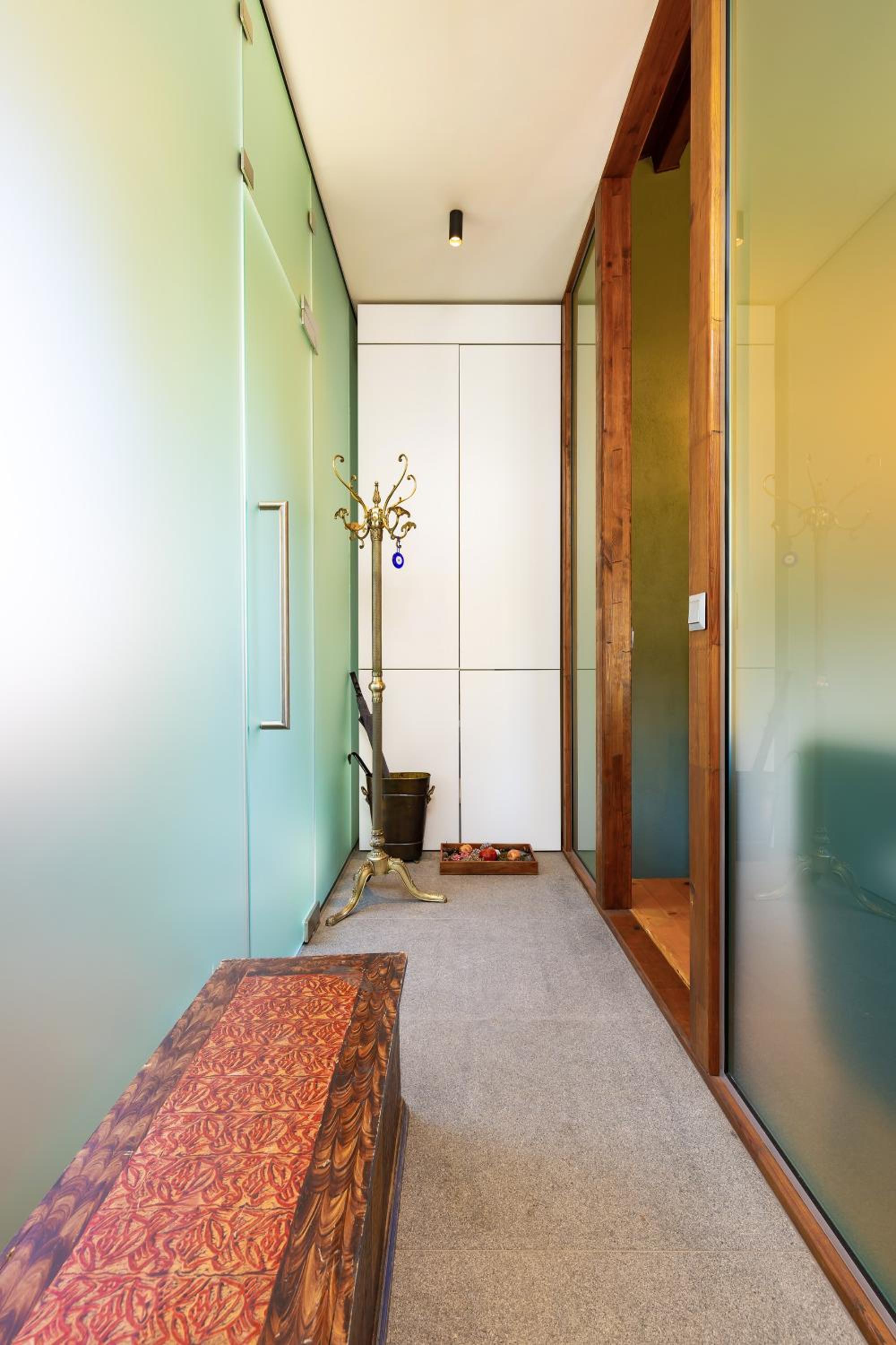 Old Town 2BR Spacious House with Private Garden and Free Parking