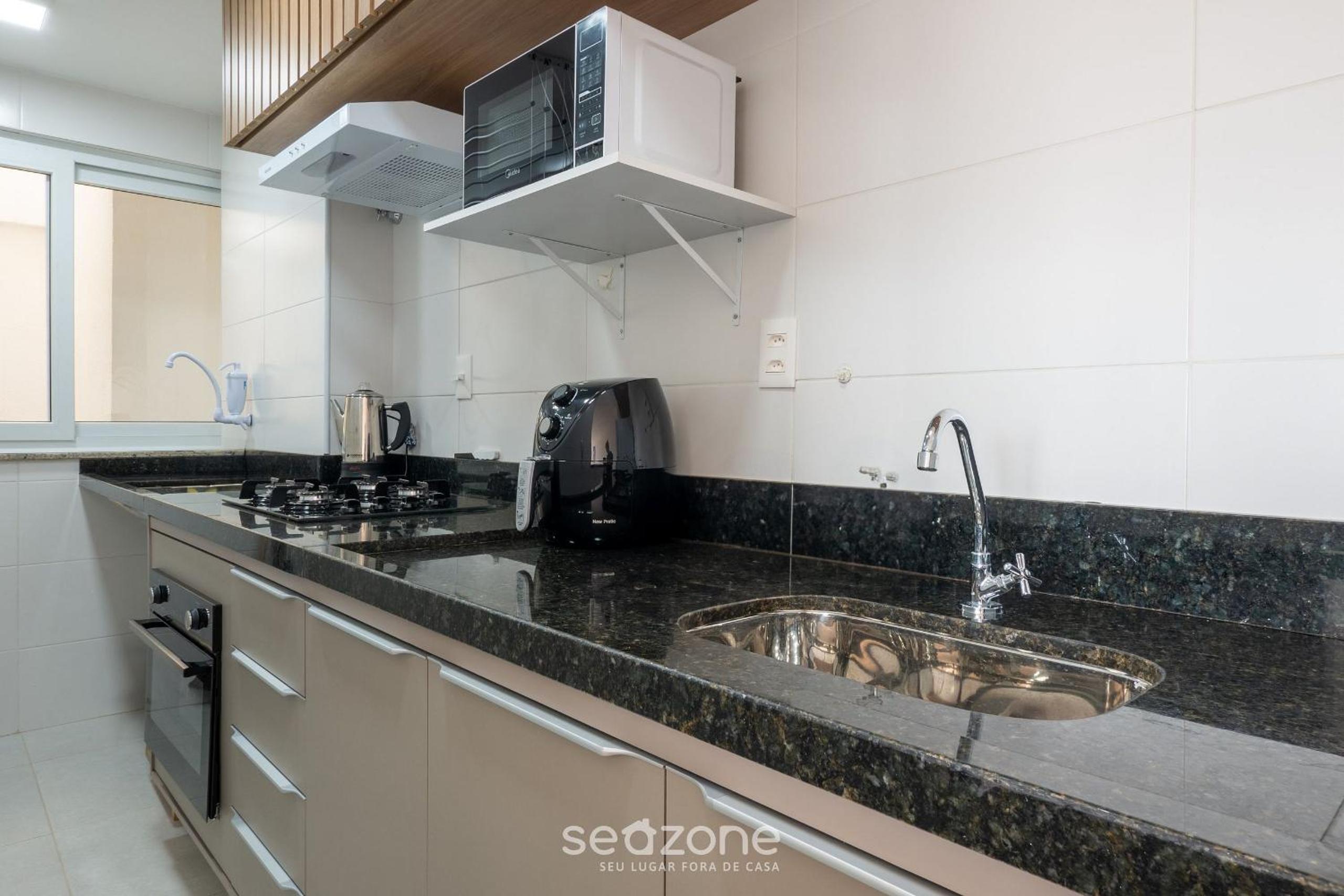 Apartments in a Condo with a Pool and Gym - AGA