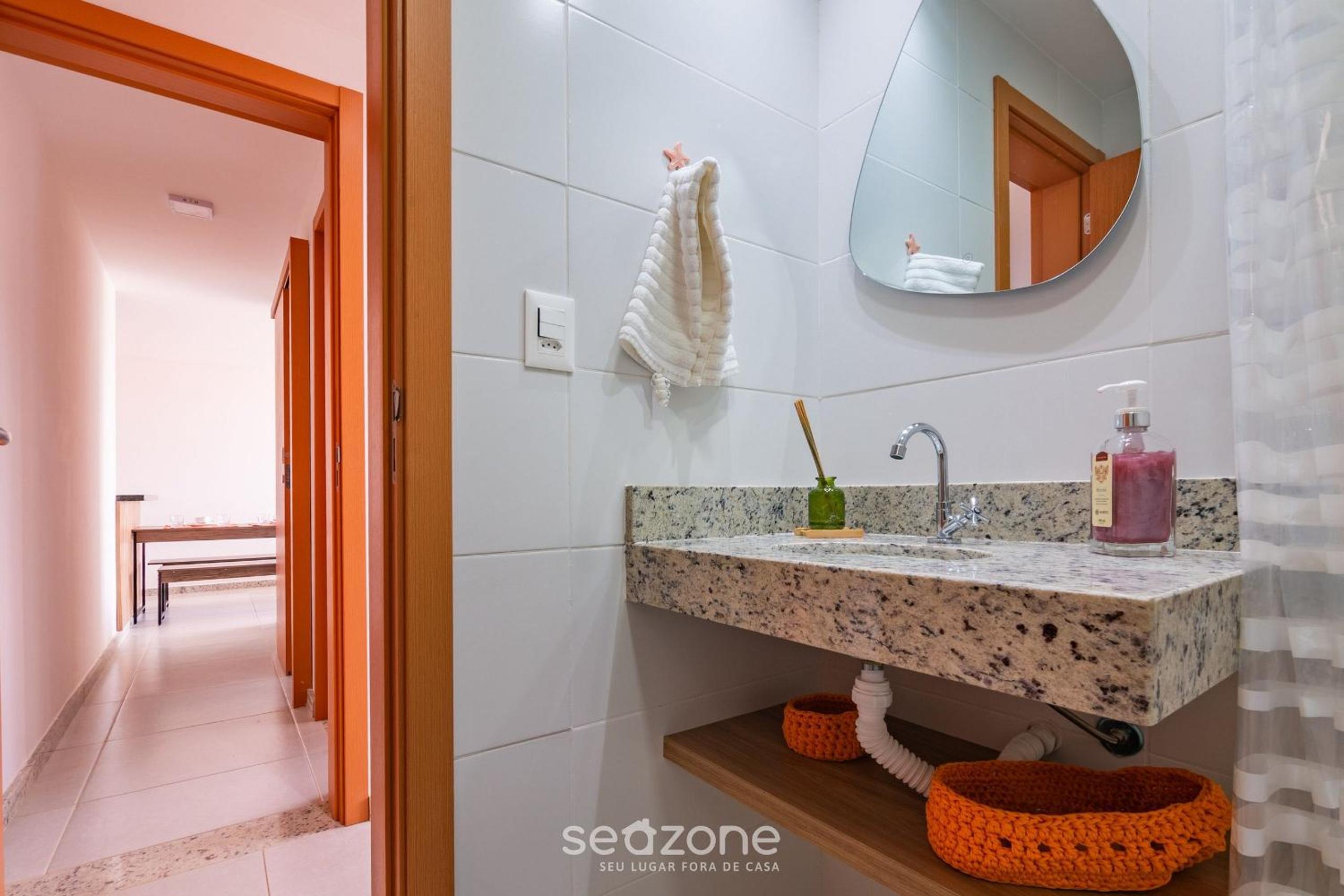 Apartments in a Condo with a Pool and Gym - AGA
