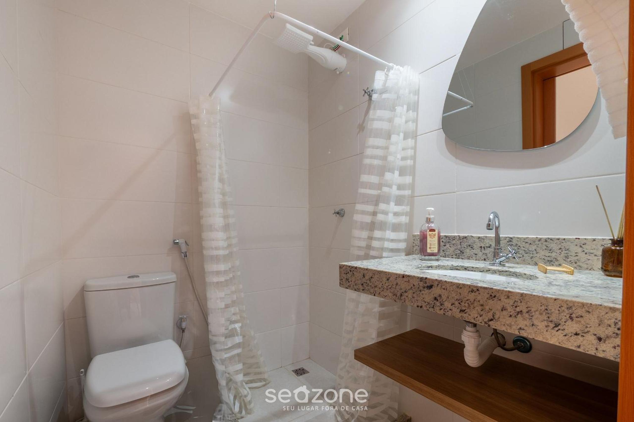 Apartments in a Condo with a Pool and Gym - AGA
