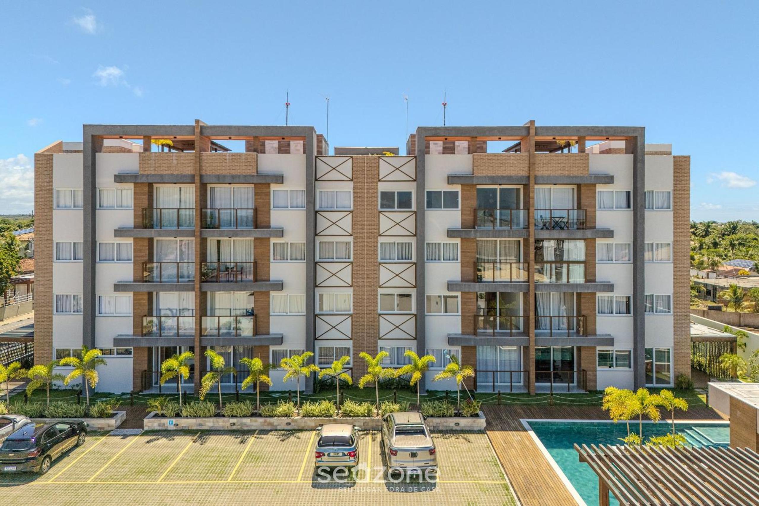 Apartments in a Condo with a Pool and Gym - AGA