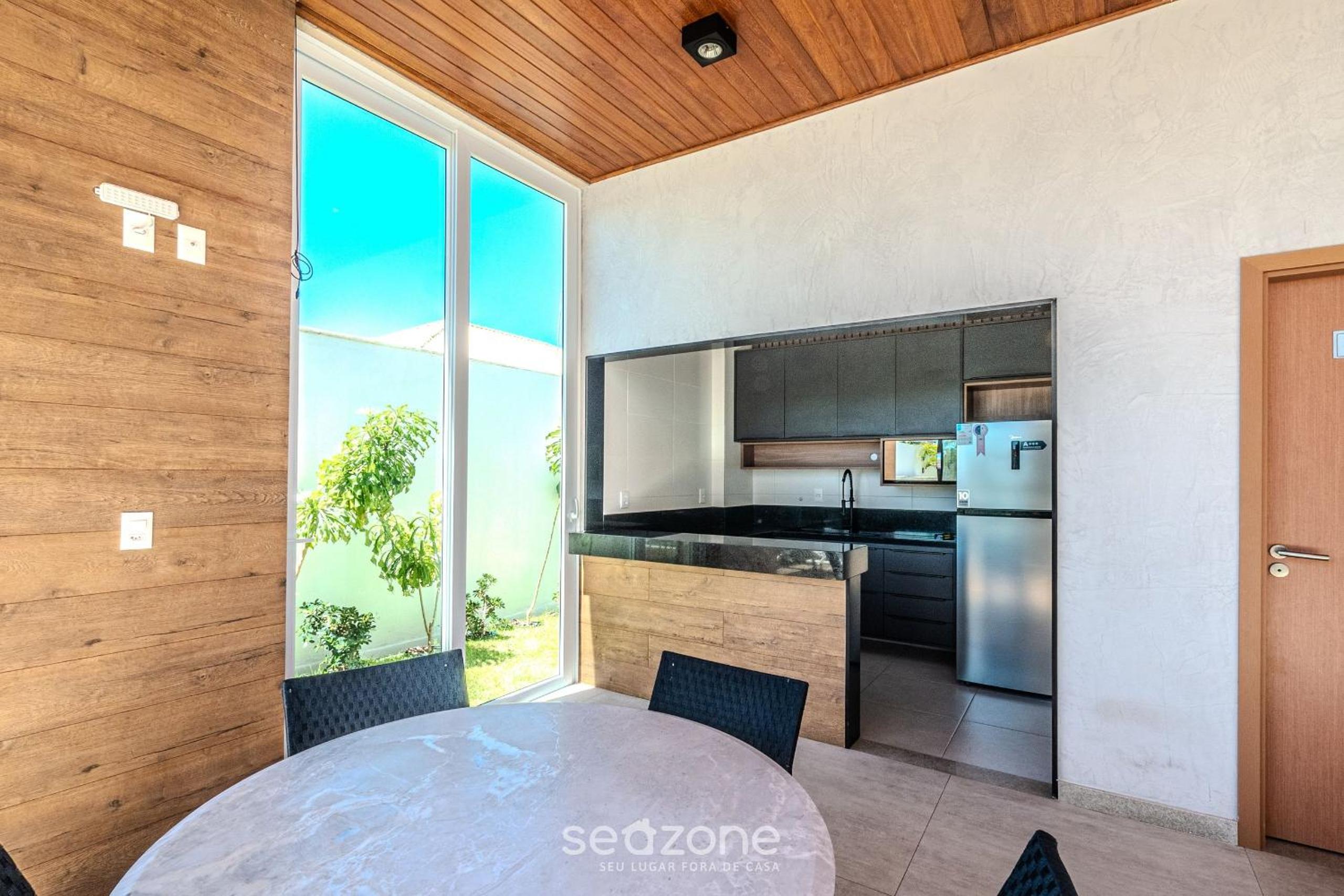 Apartments in a Condo with a Pool and Gym - AGA
