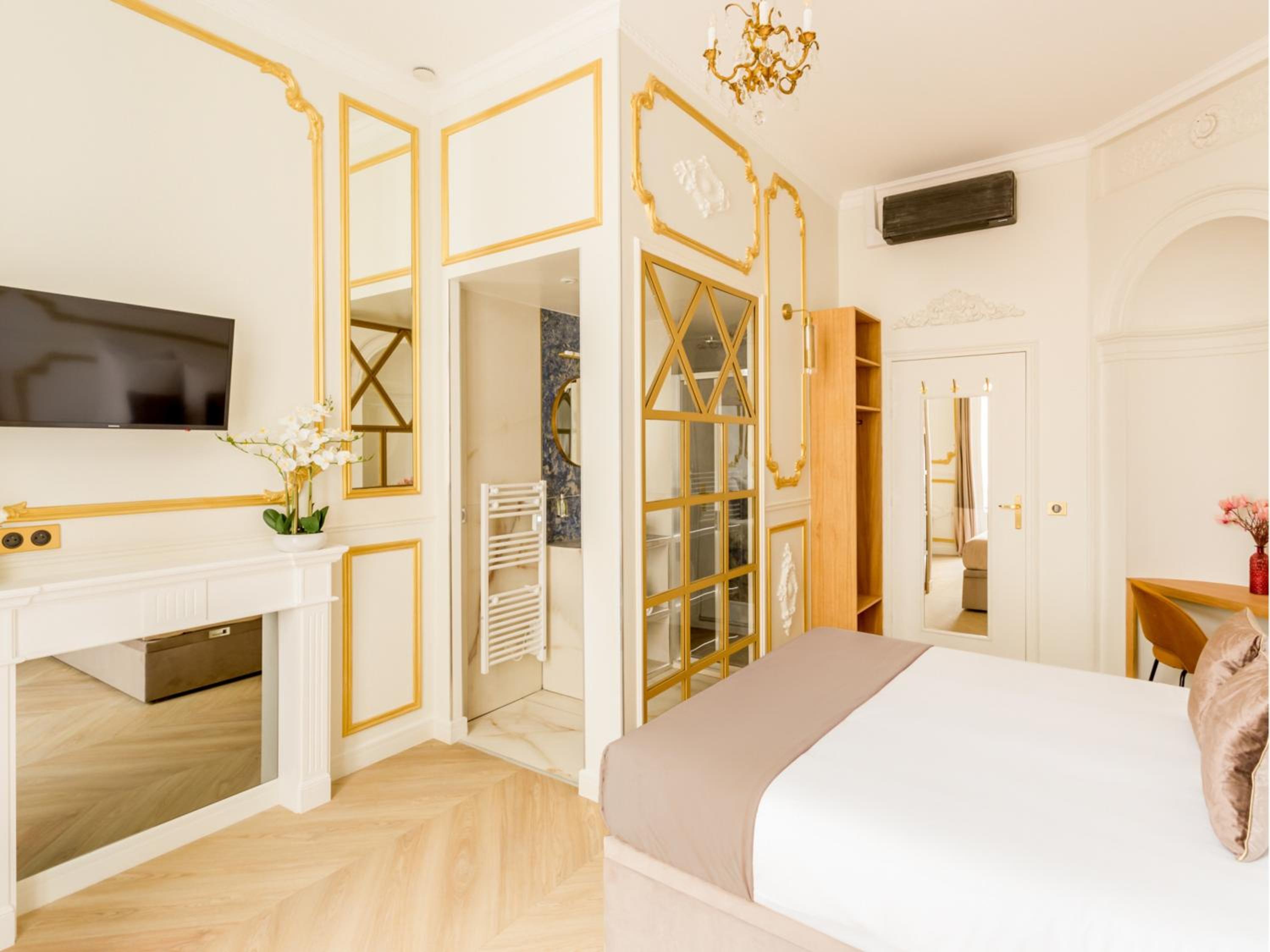 Merveil - Luxury Suite - Louvre - Therese