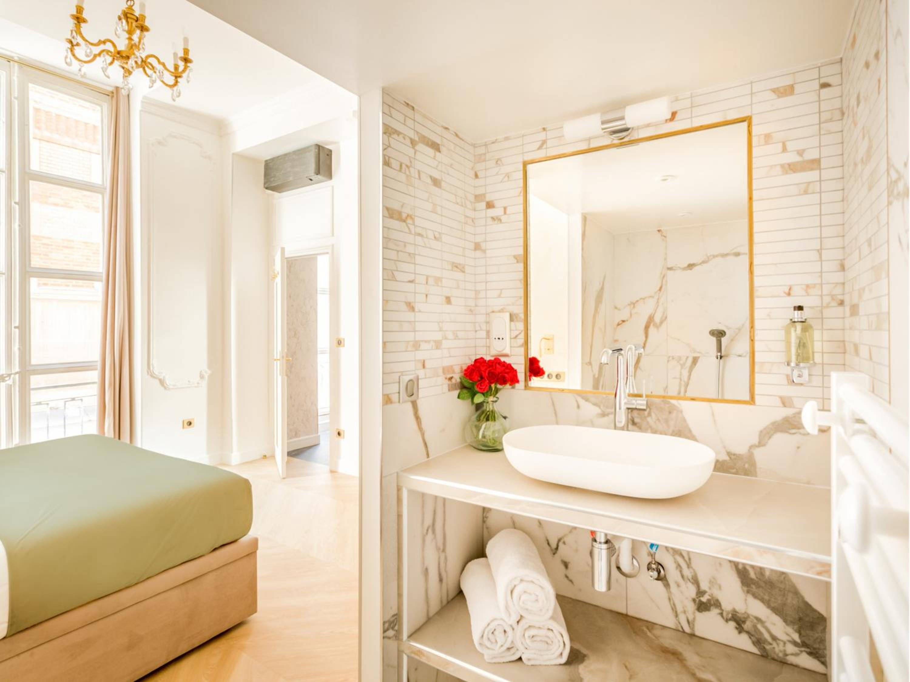 Merveil - Luxury Suite - Louvre - Therese