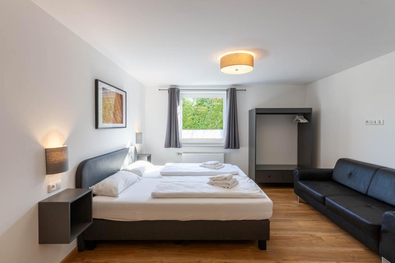 Ferienhaus BergZeit mit Garten, Grill, Terrasse, maximal 20 Personen