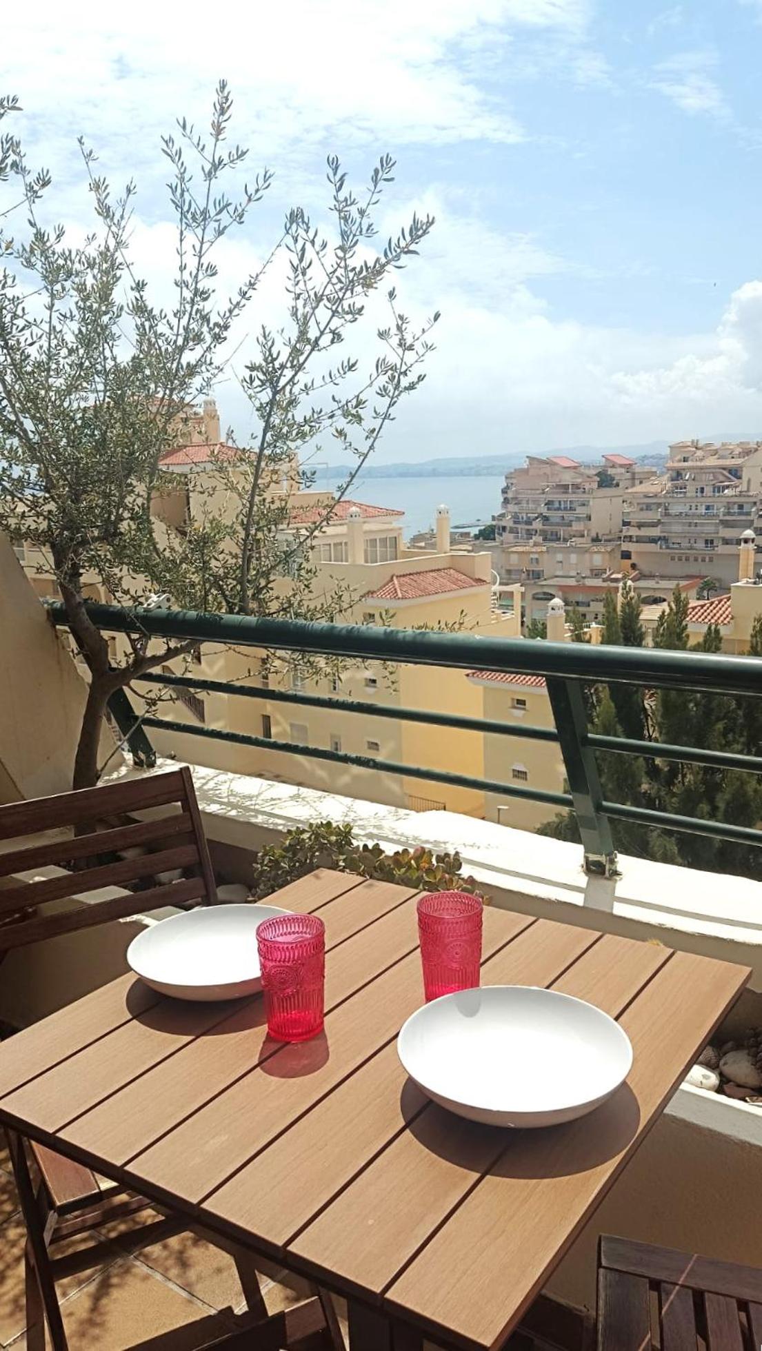 Precioso Apartamento con vista al mar en Benalmádena