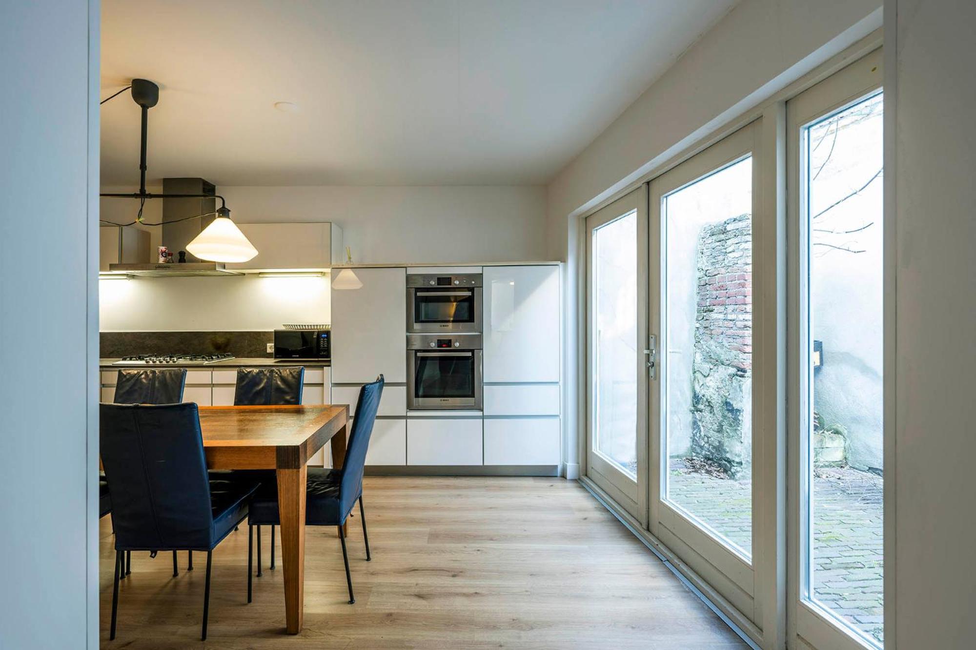 Barbera Guesthouse Hotel Apartments - Experience local life in the Old Centre