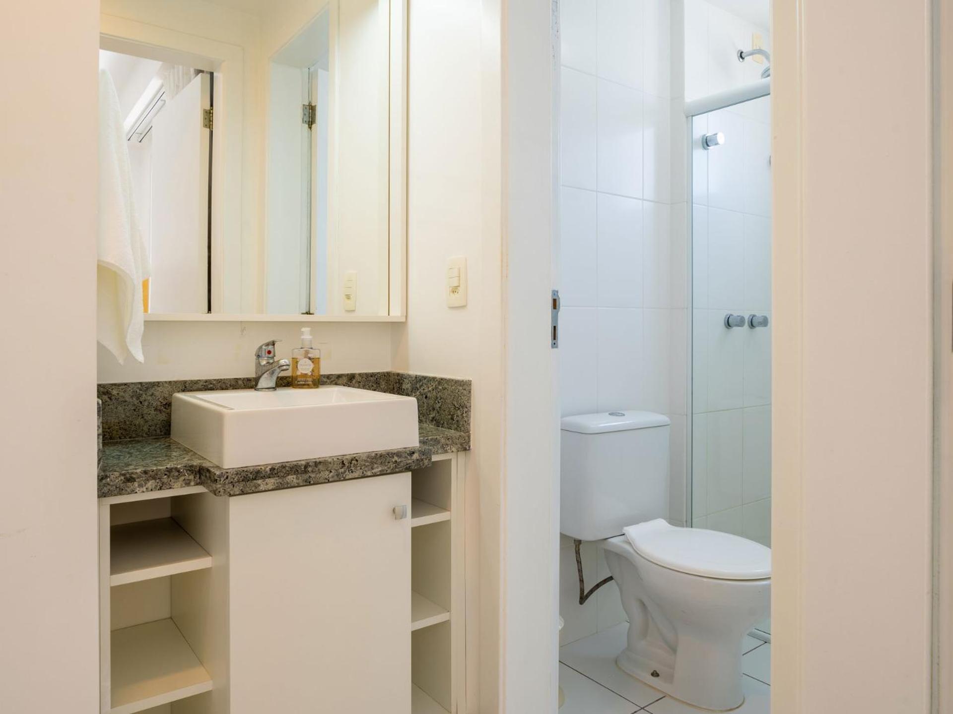 Nautilus: conforto e vista para o mar BR4430