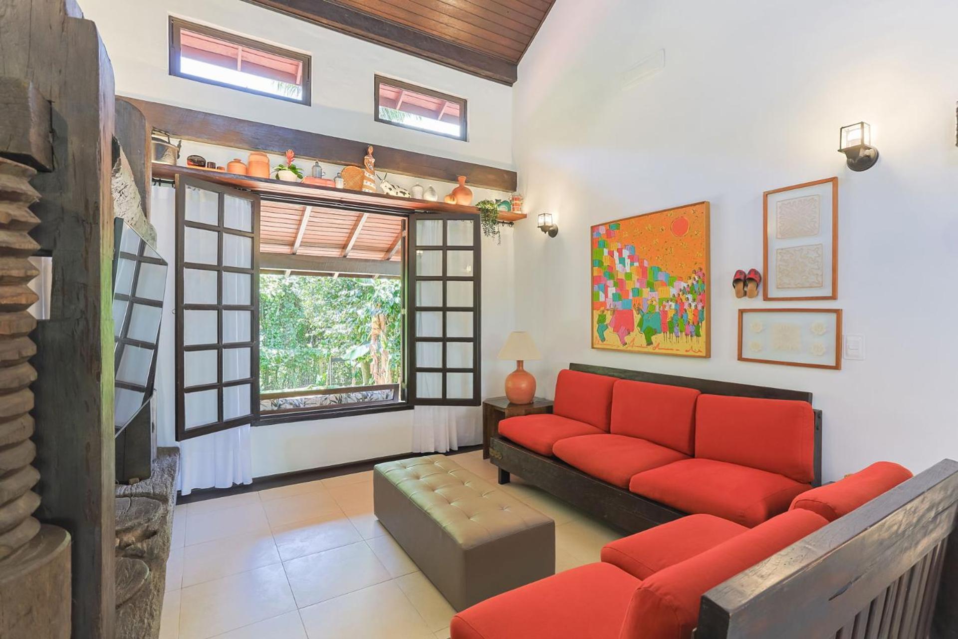 Casa na Lagoinha com estilo açoriano MP7117