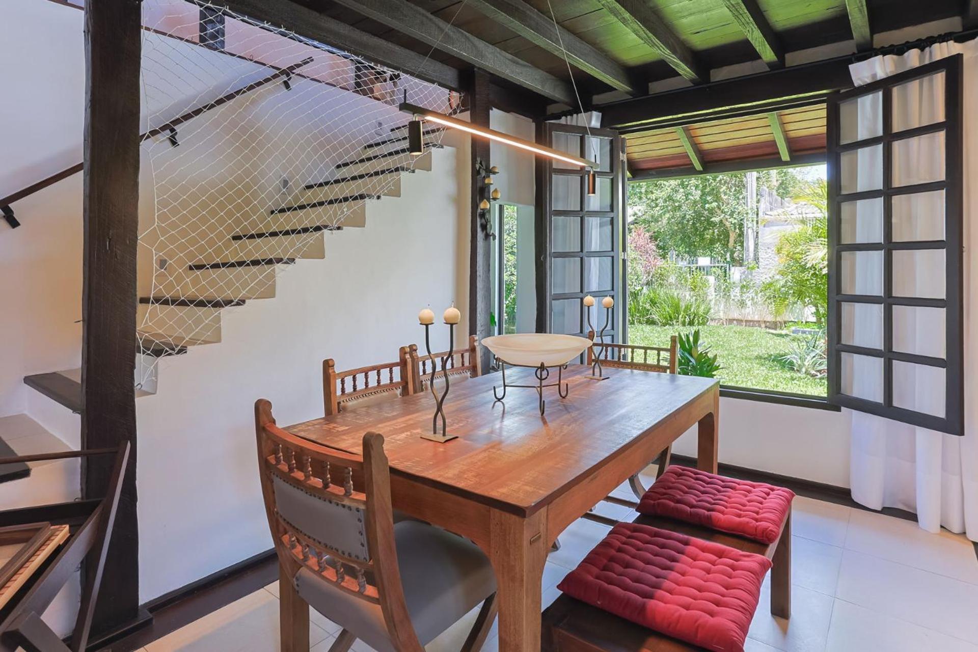 Casa na Lagoinha com estilo açoriano MP7117