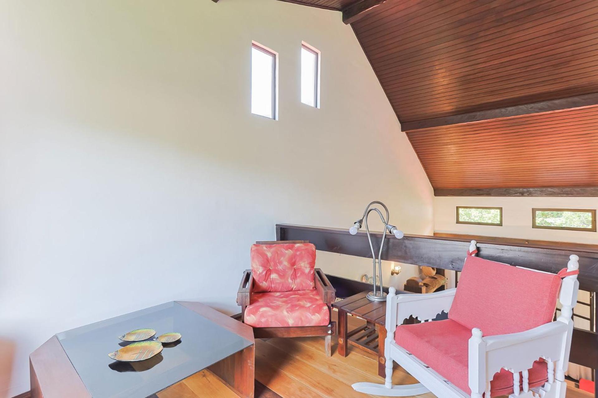 Casa na Lagoinha com estilo açoriano MP7117